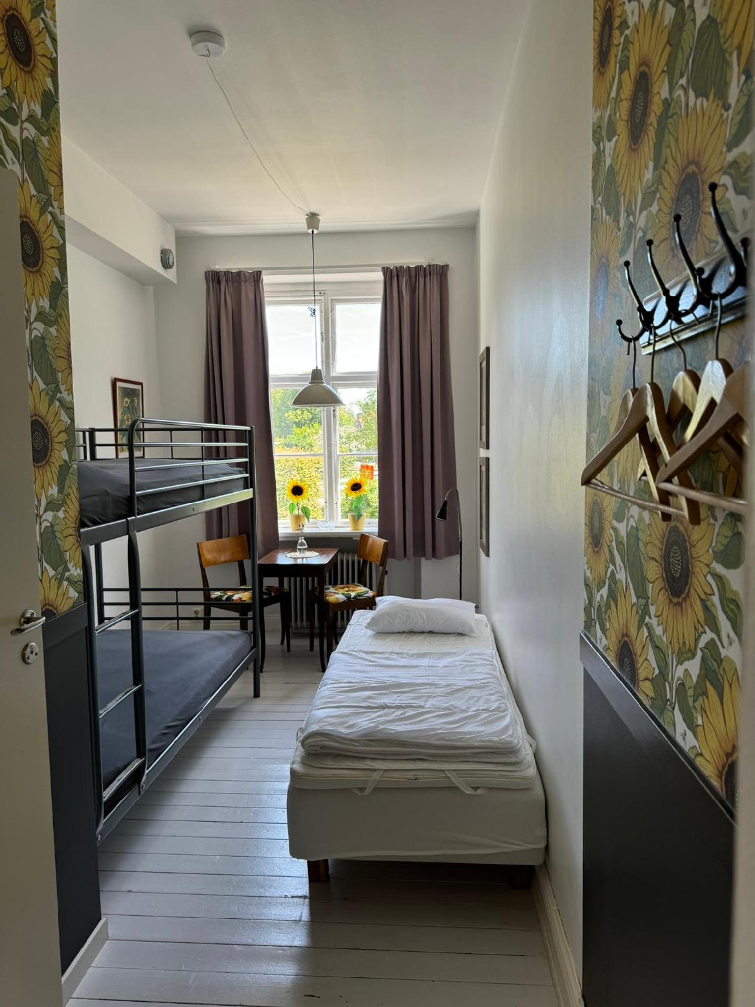 Economy Triple Room - Photo 1