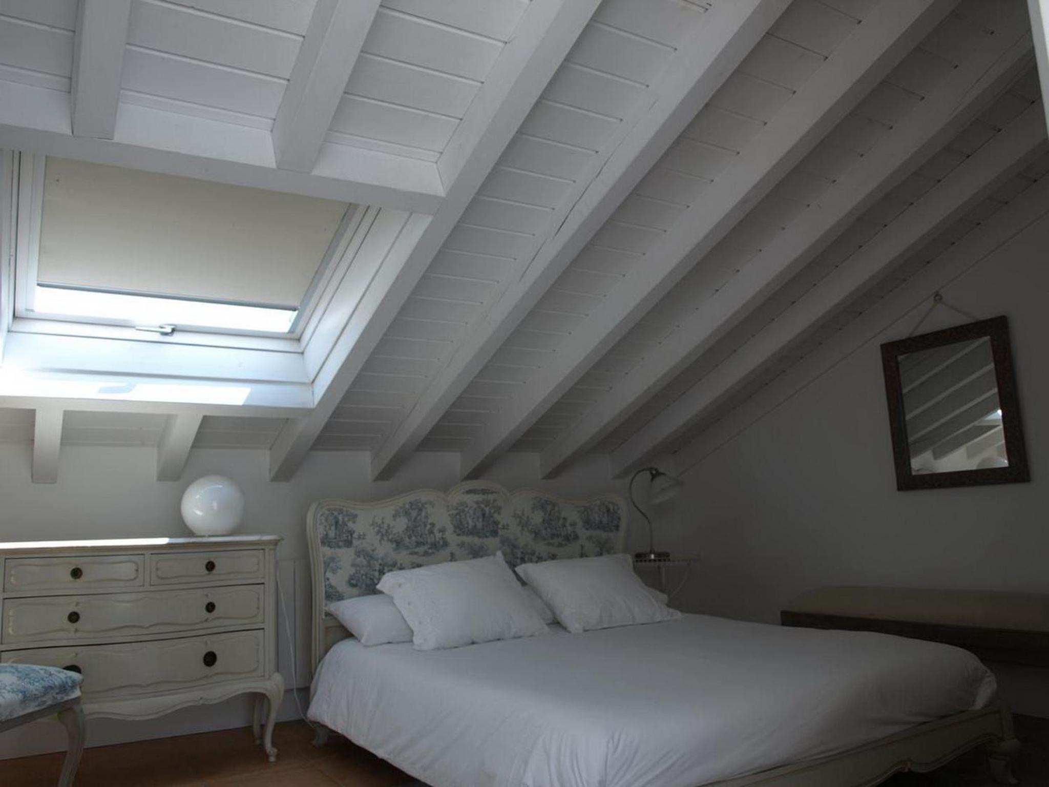 Double Room with Private Bathroom - Photo 1