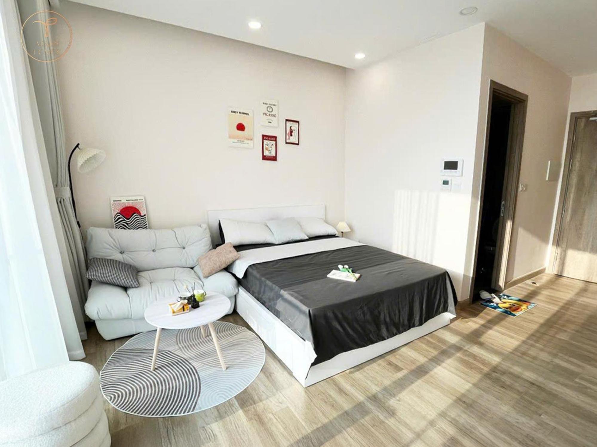 Studio with Balcony