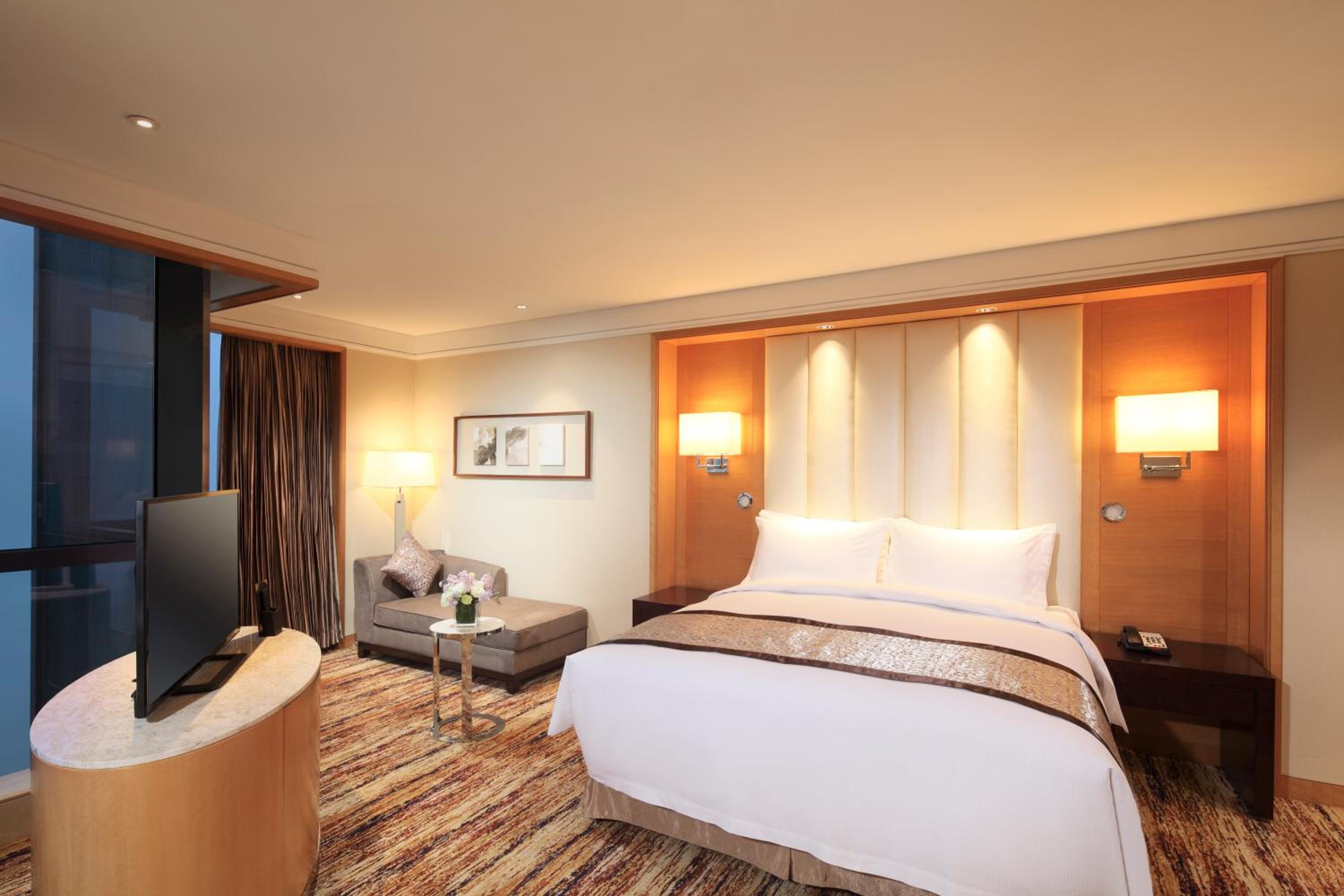 Executive Premier Room