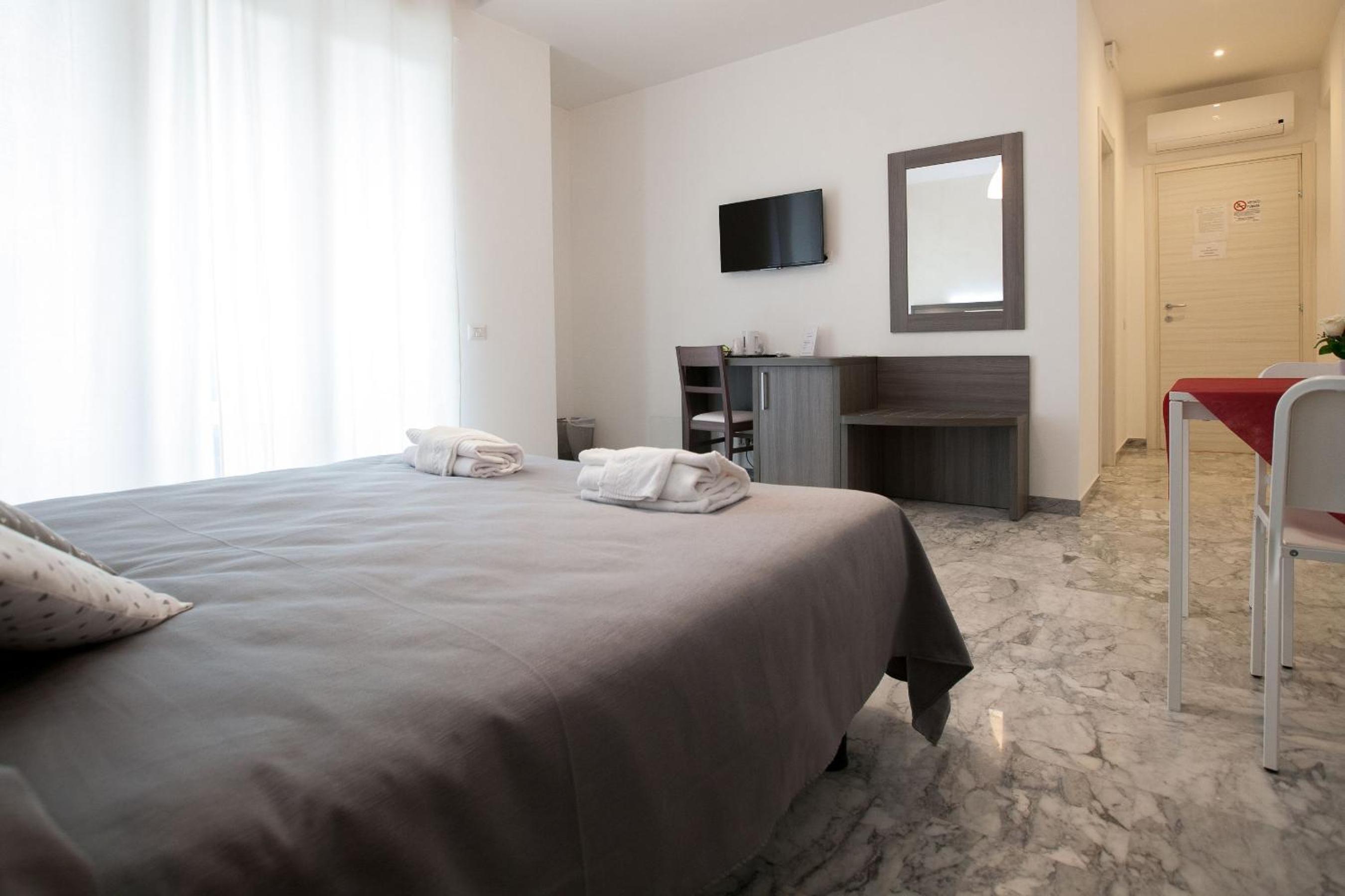 Triple Room photo 2