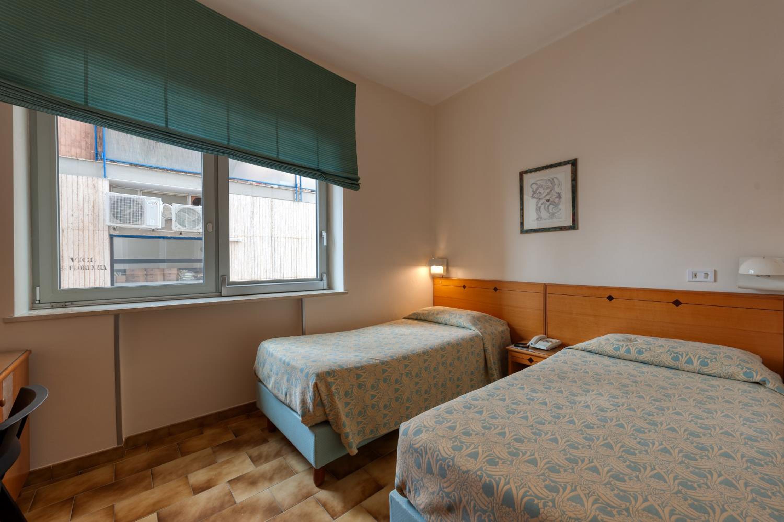 Double or Twin Room - Photo 10