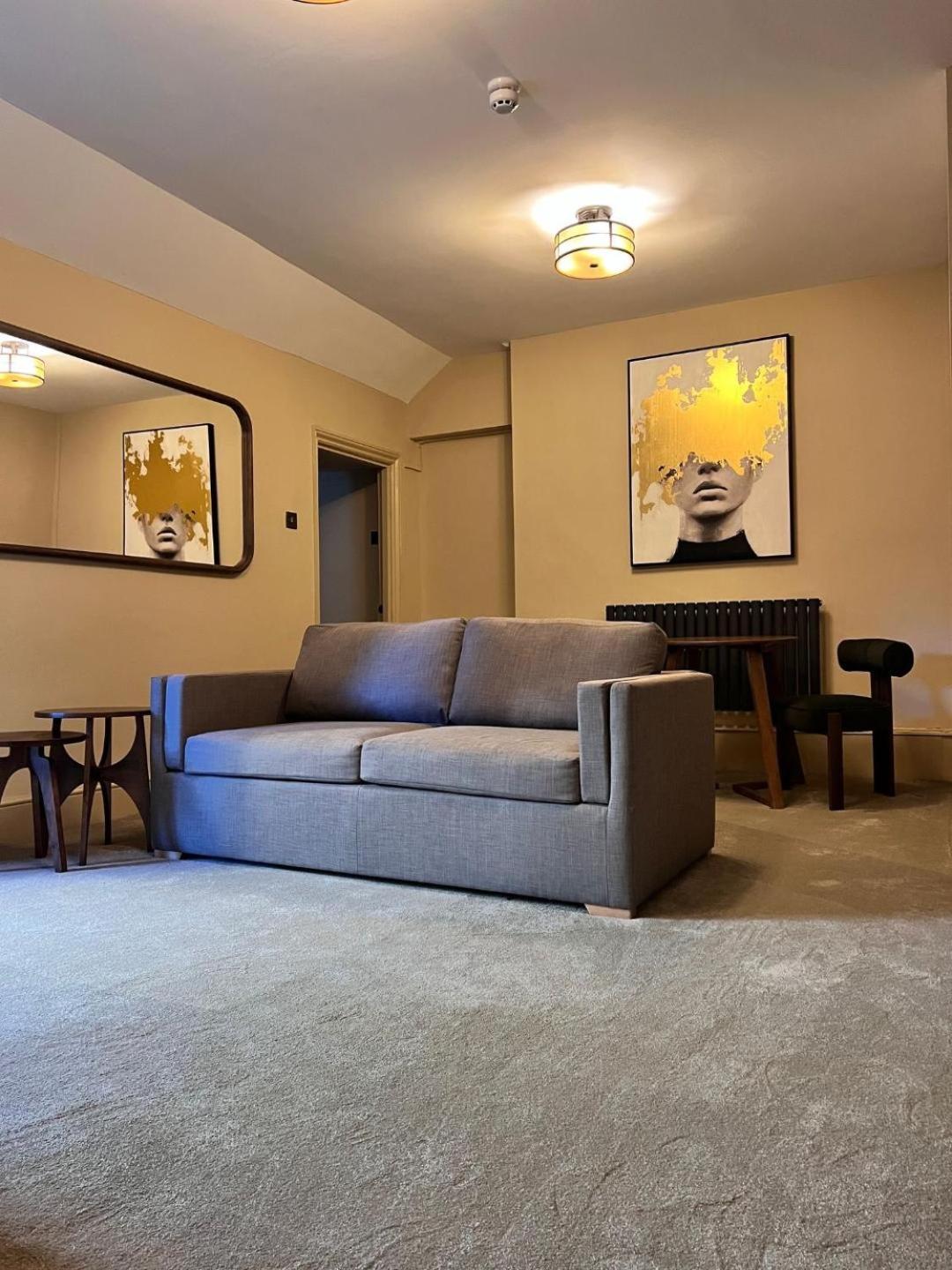Suite Apartment