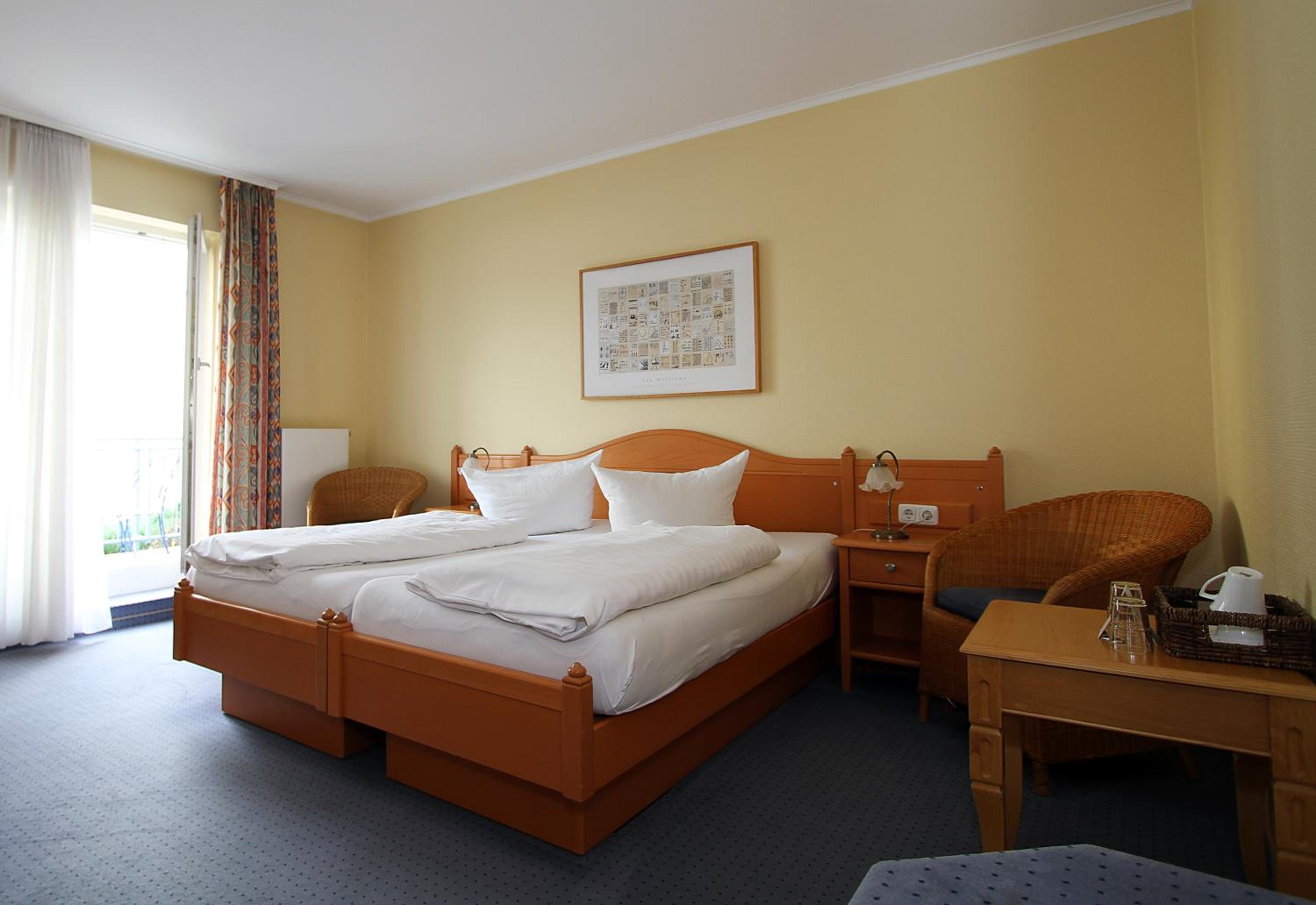 Double Room - Photo 12