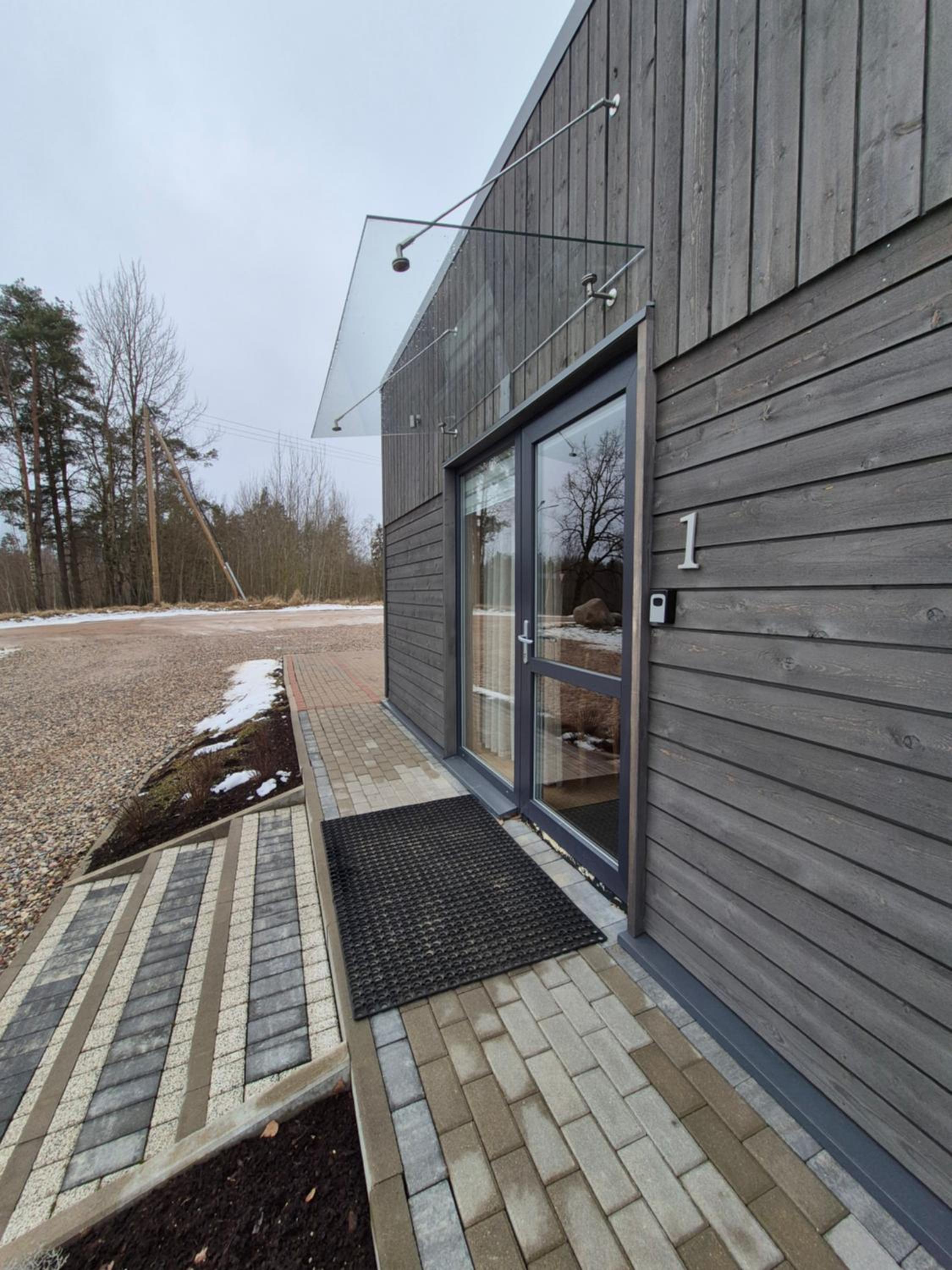 Apartment - Disability Access - Photo 4
