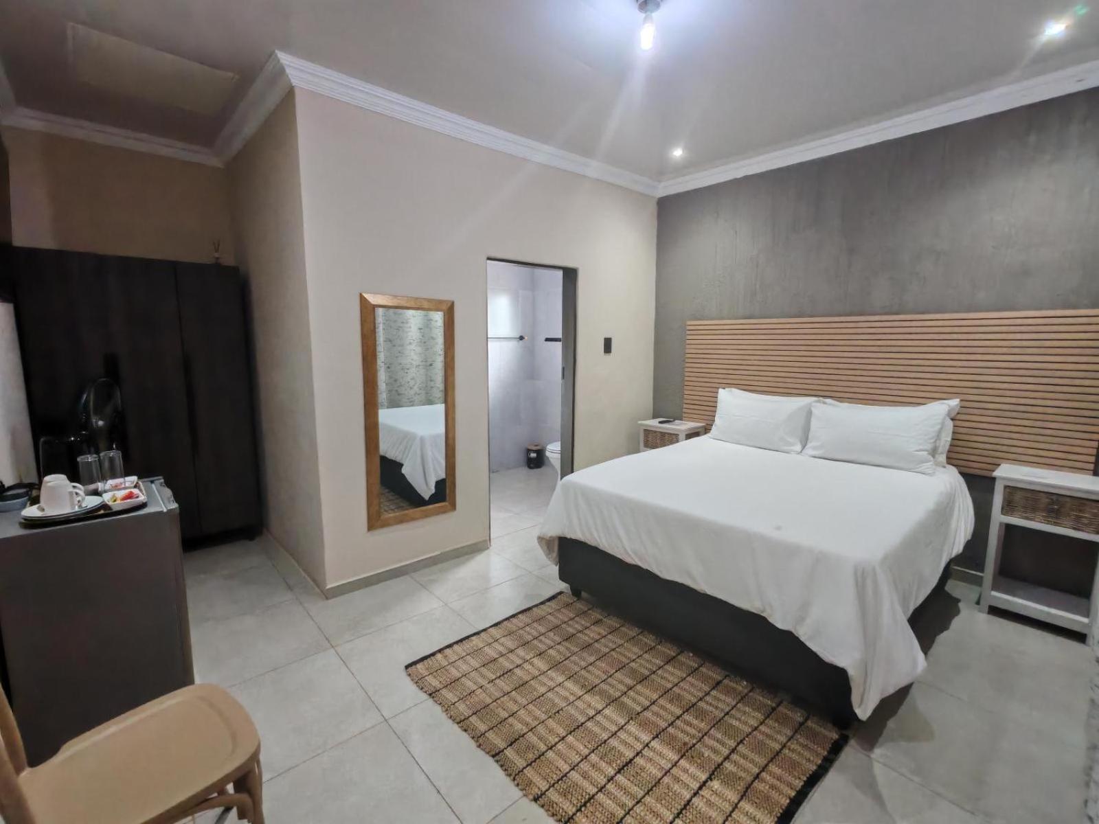 Budget Double Room photo 1