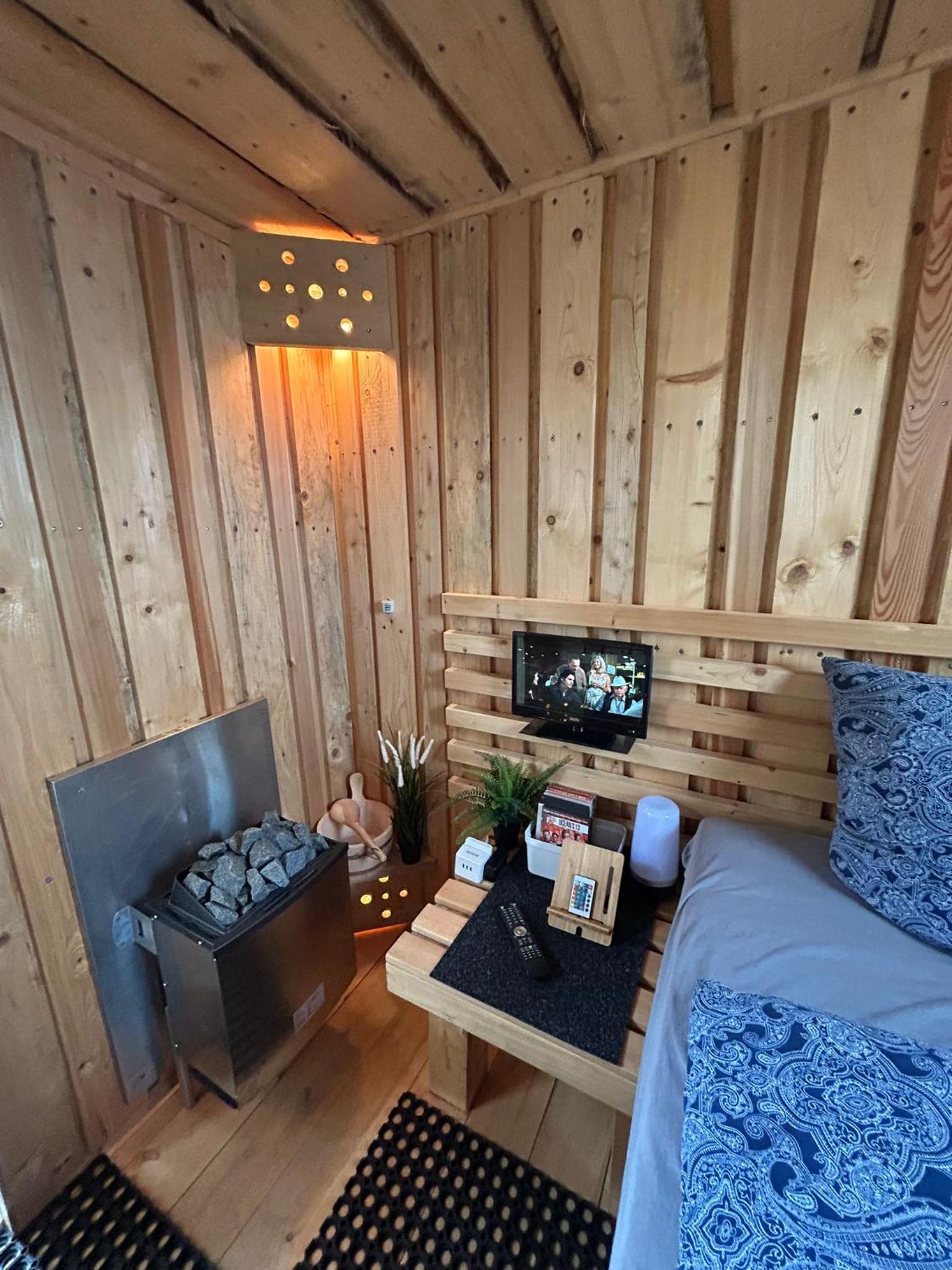 Deluxe Double Room photo 3
