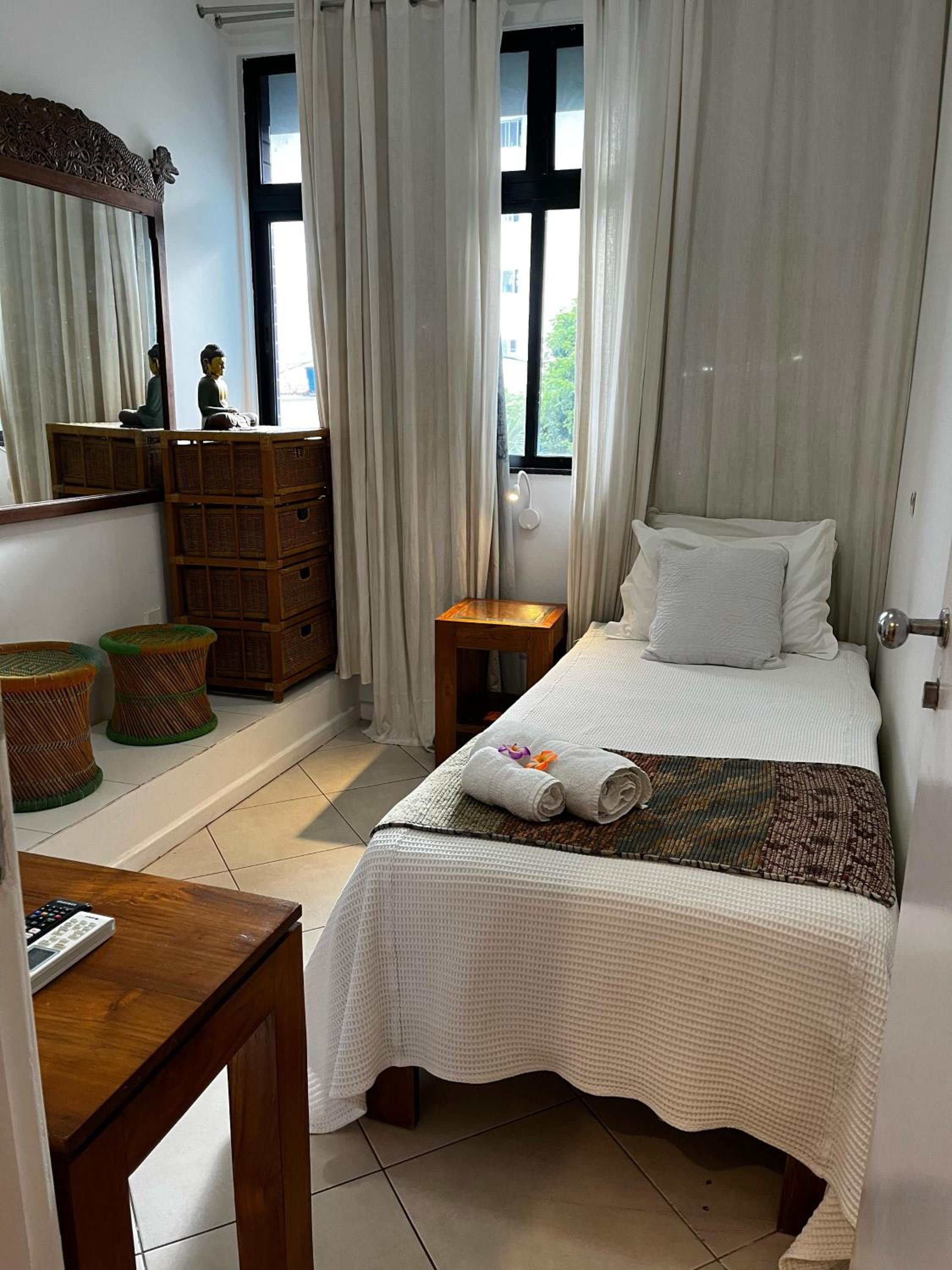 Standard Single Room with Shared Bathroom photo 2