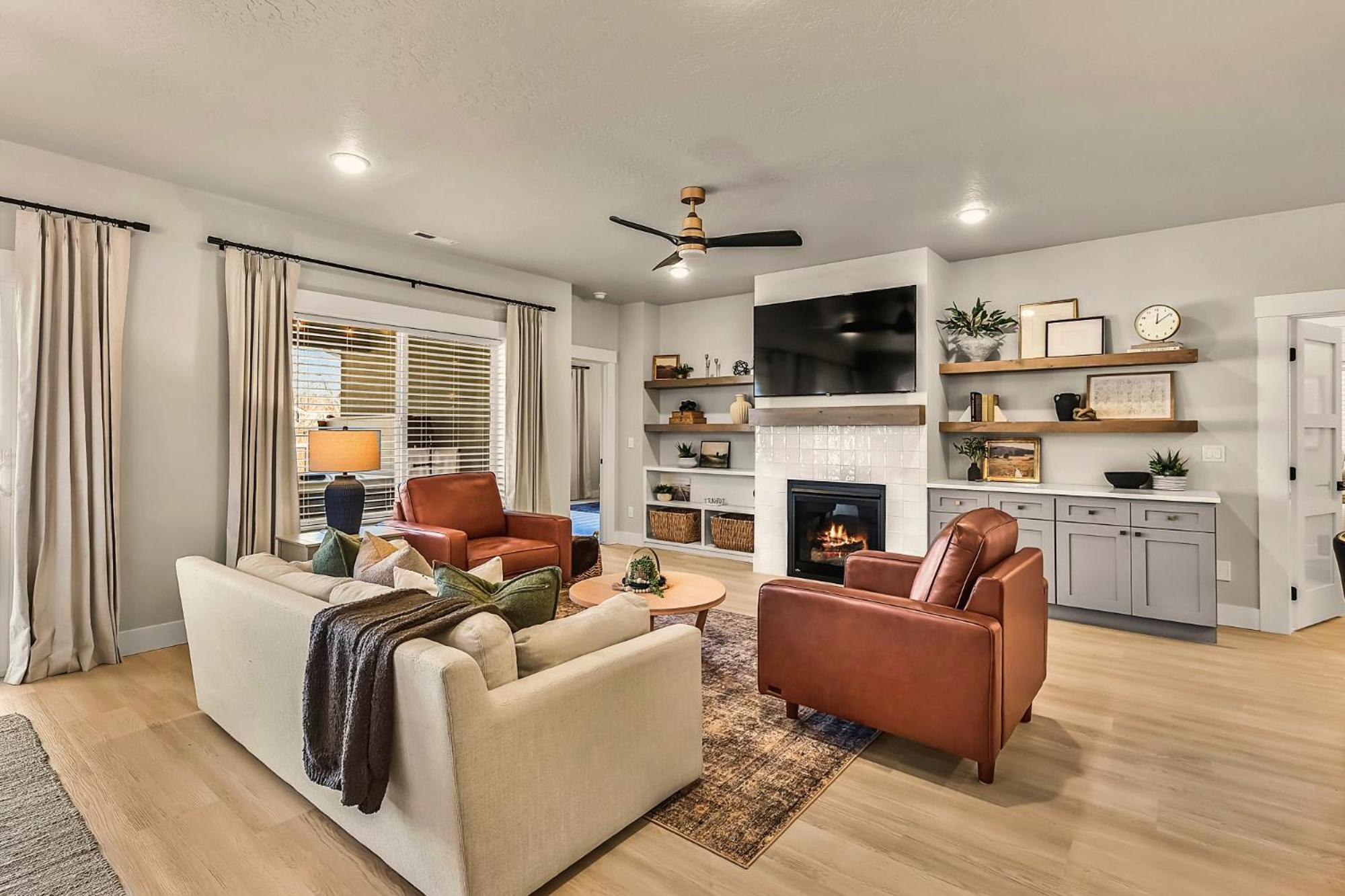 Four-Bedroom House photo 1