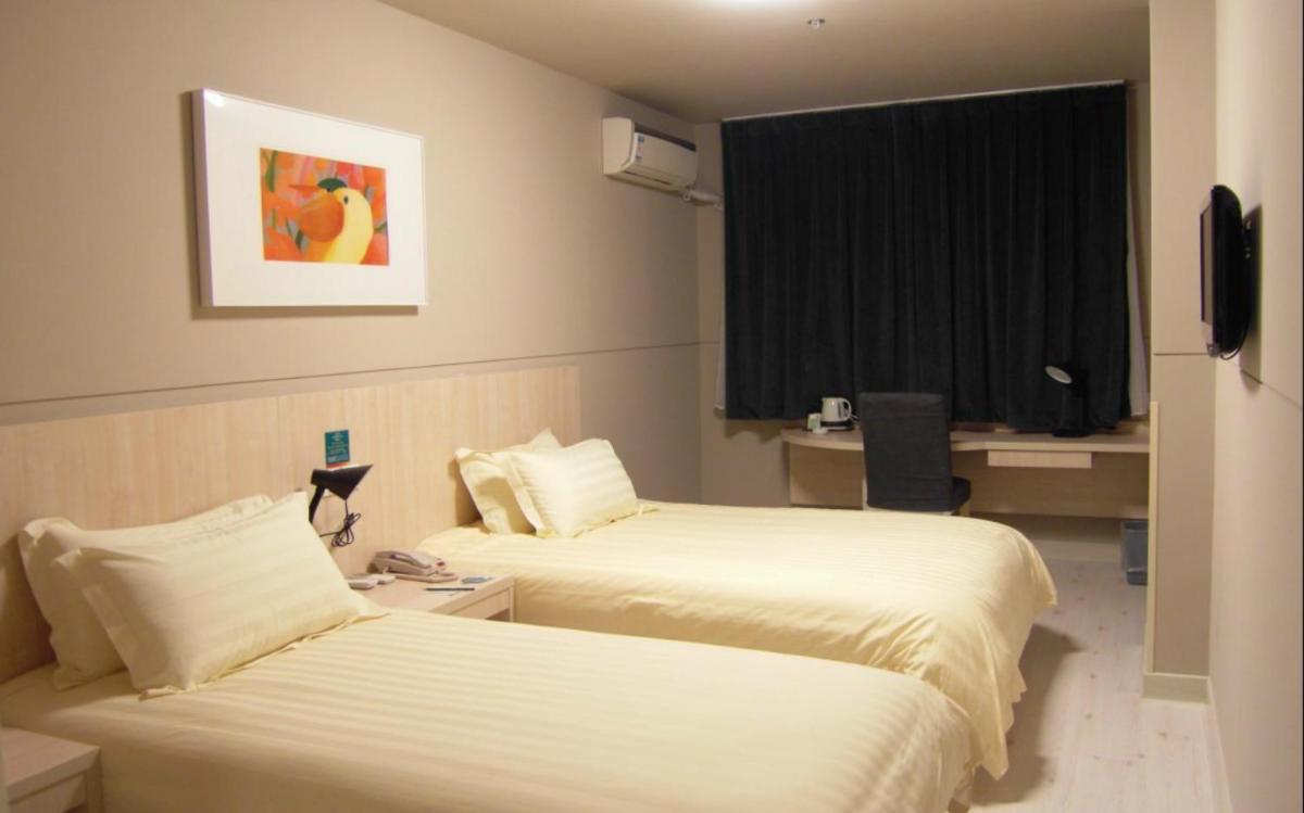 Standard Twin Room A photo 2