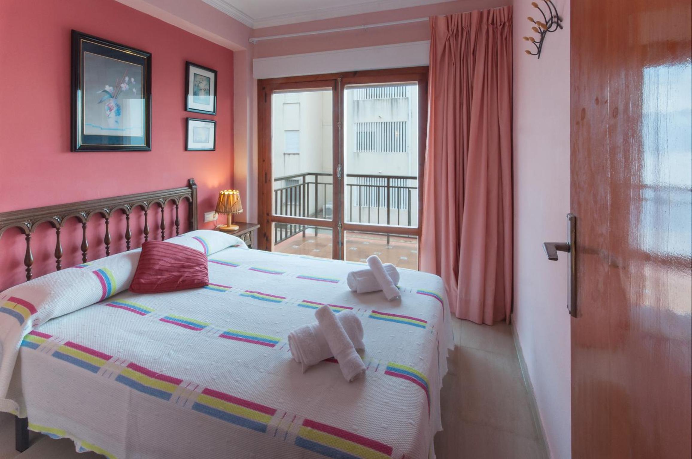 Villa de Tres Habitaciones