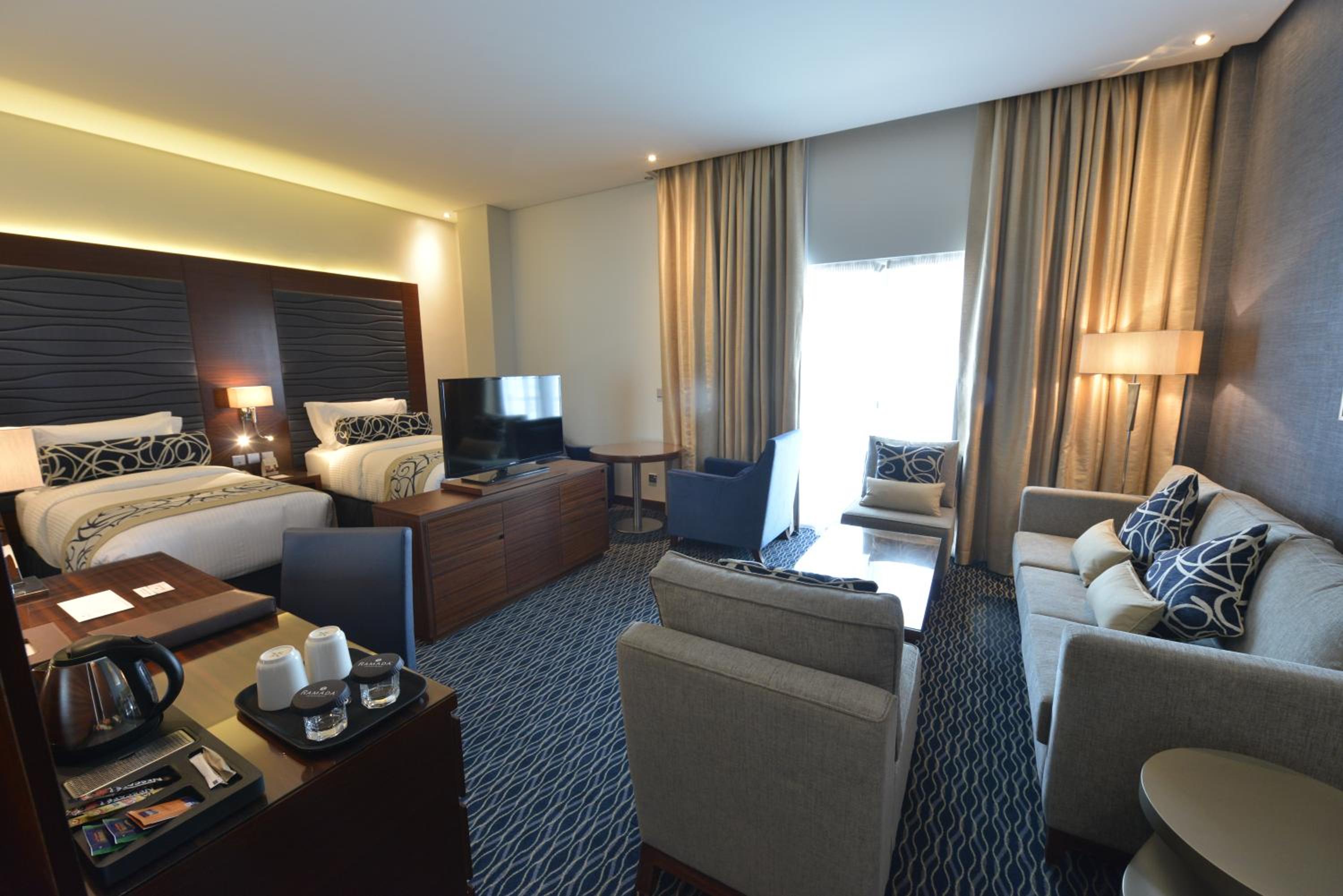 Business Twin Suite - Smoking