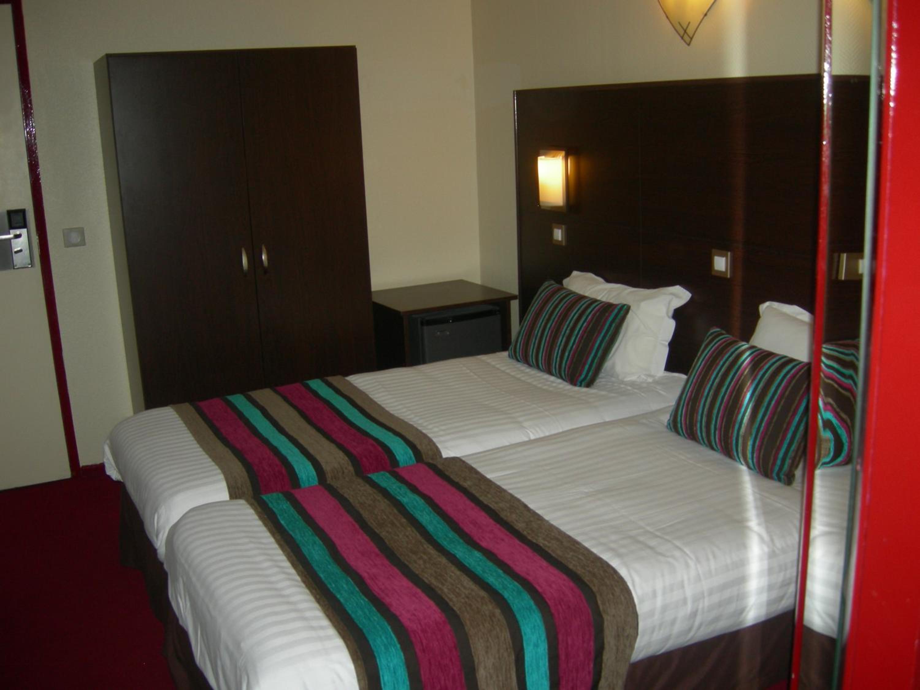 Standard Twin Room photo 1
