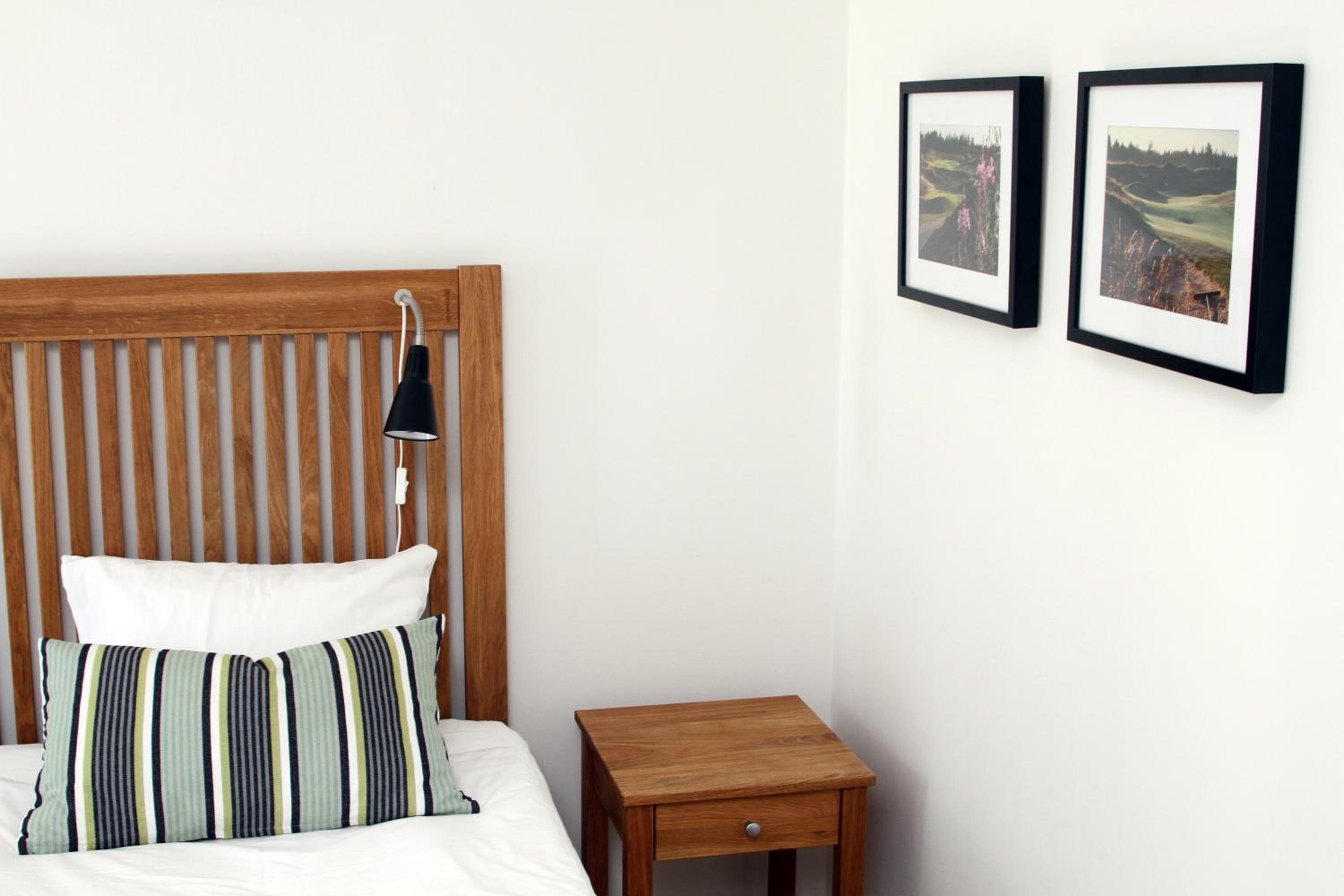Double Room with Balcony - Photo 2