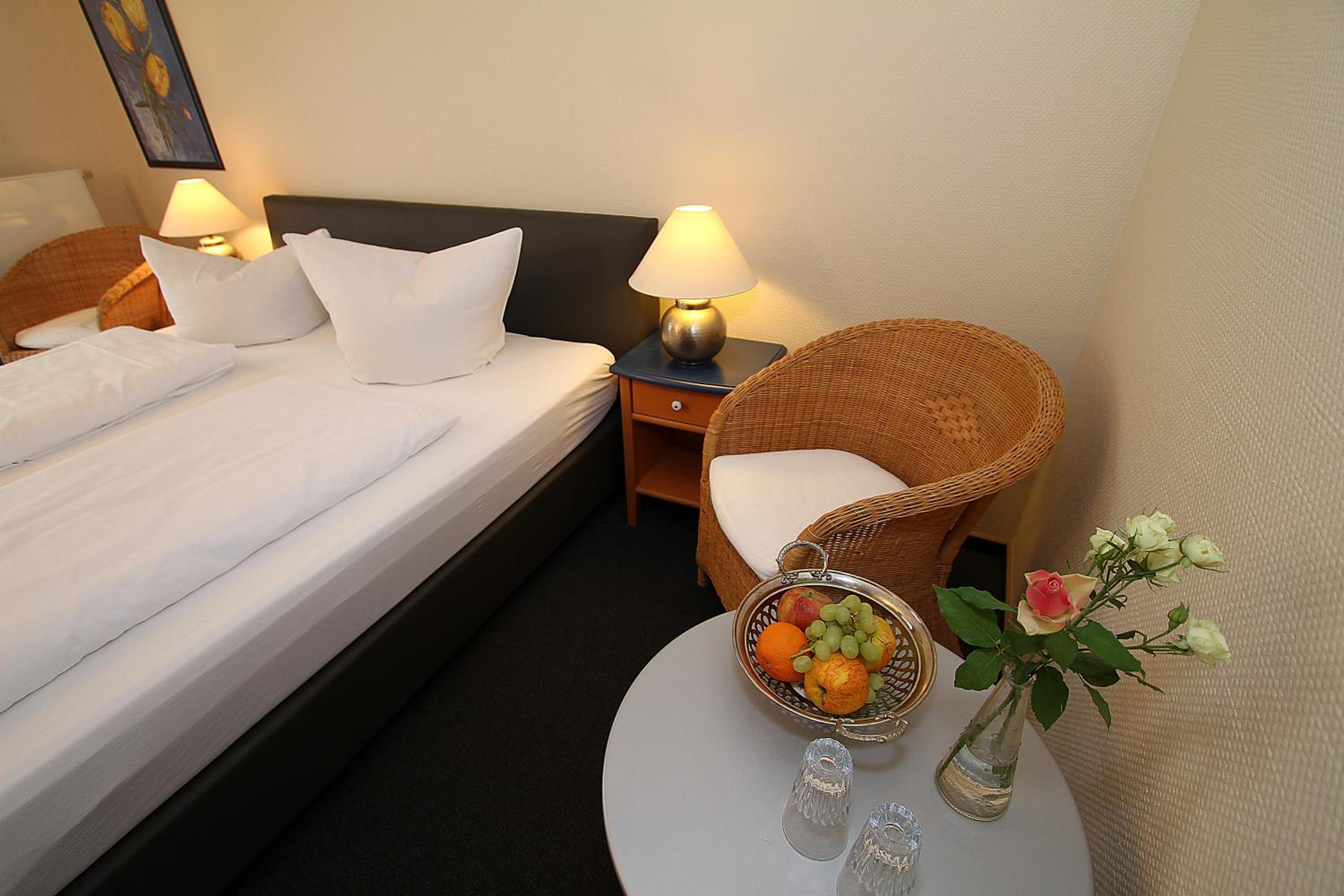 Double Room - Photo 3