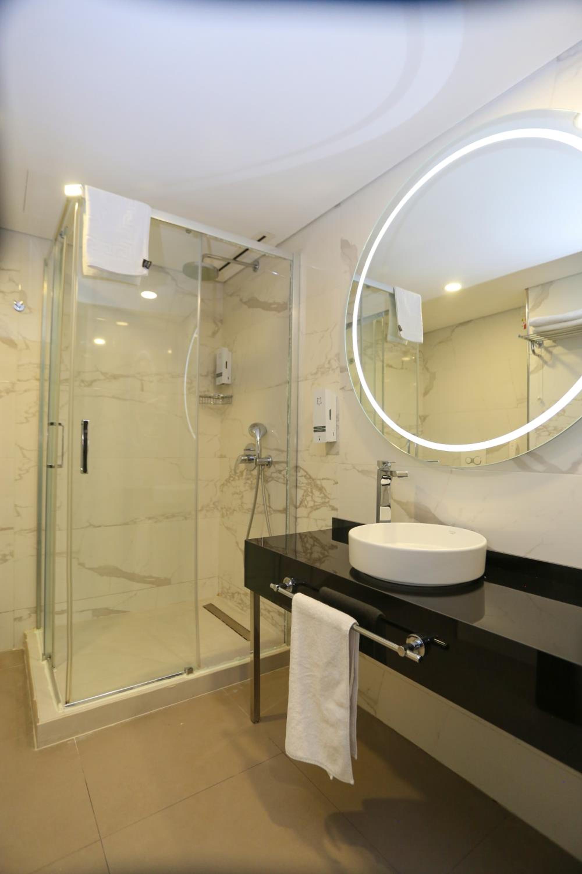 Budget Double or Twin Room photo 2