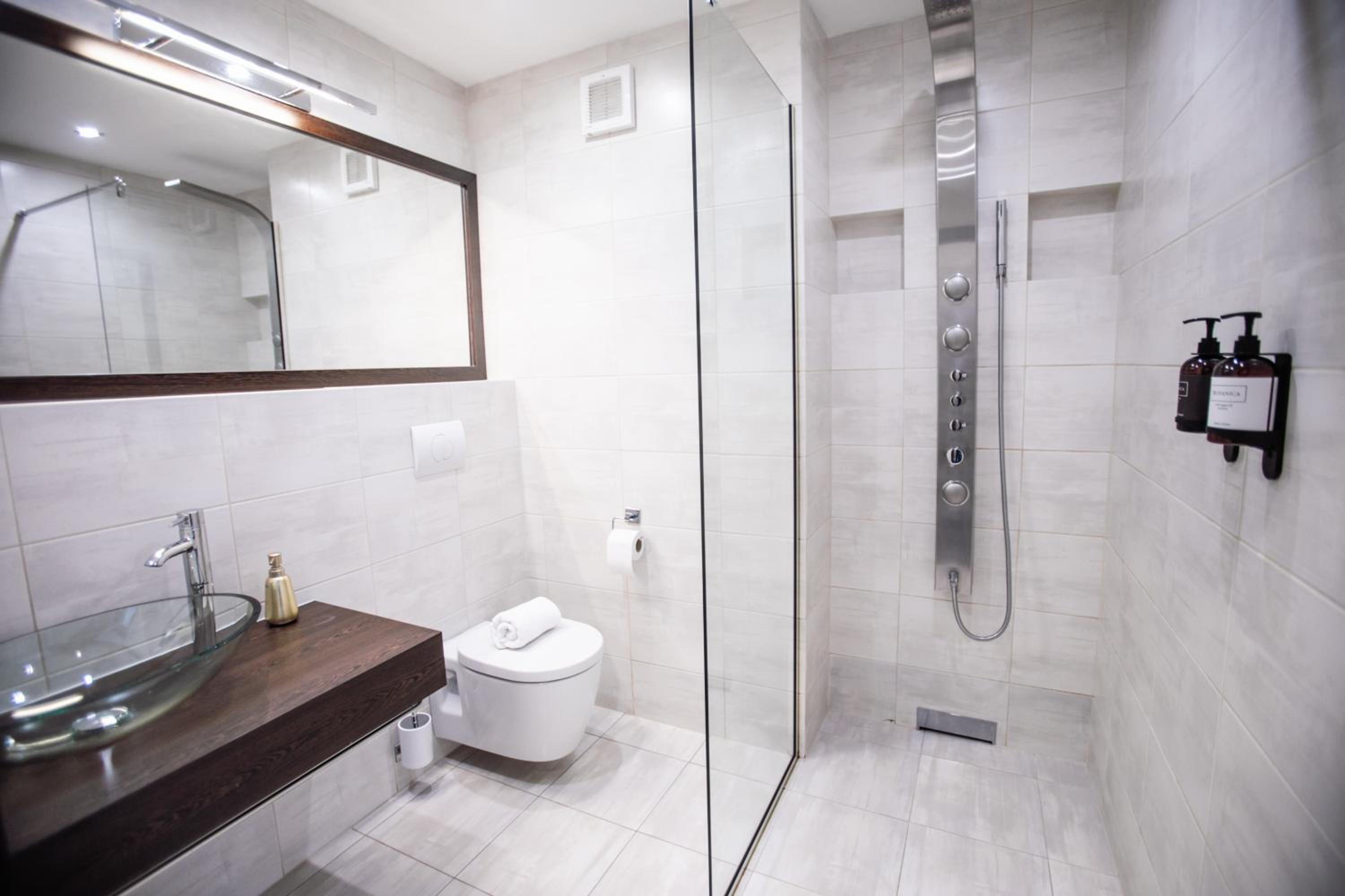 Standard Double Room - Photo 7