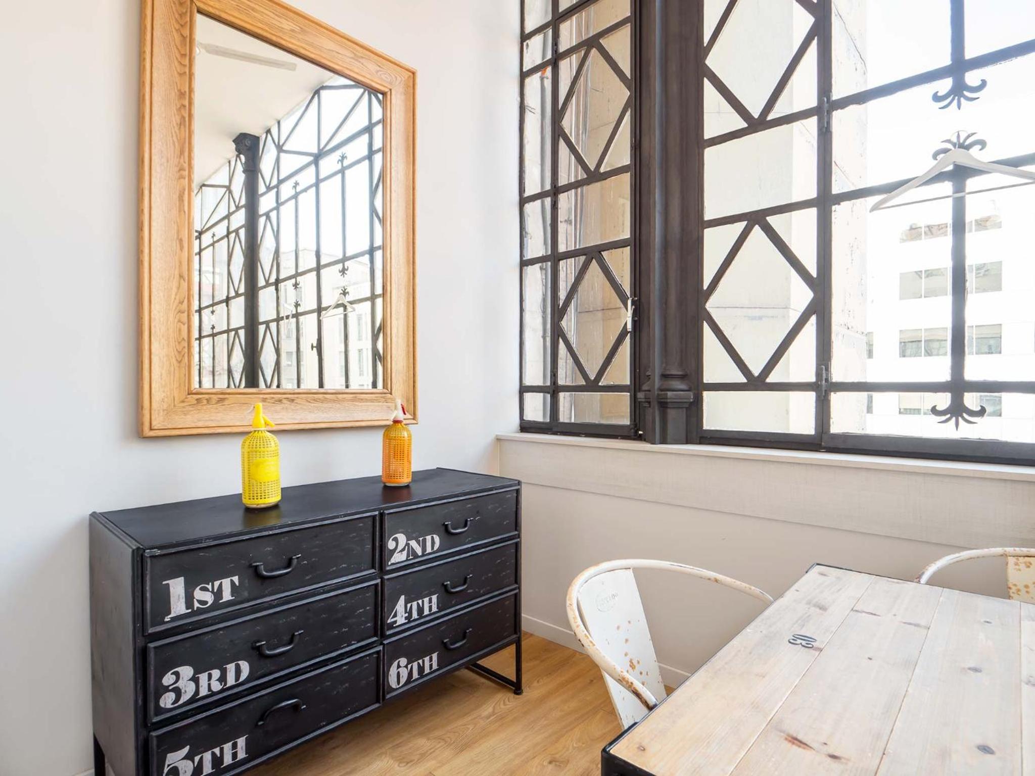 Two-Bedroom Apartment- Rambla Catalunya photo 2