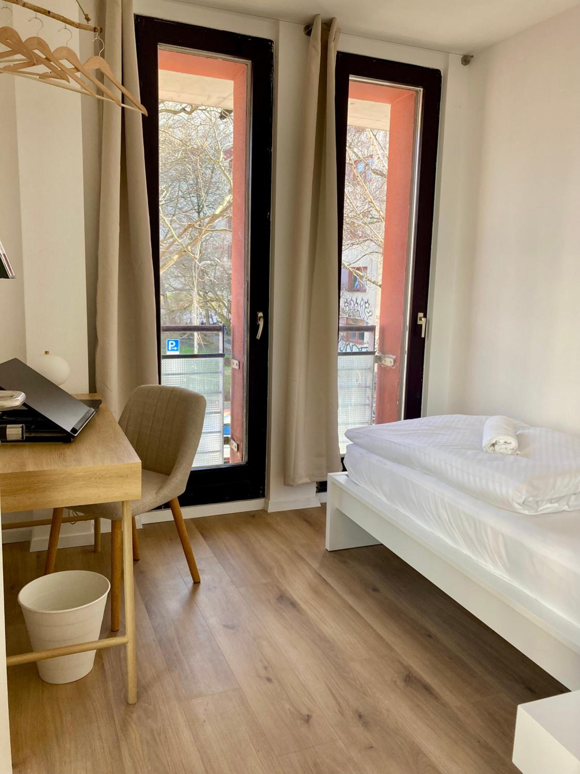 Single Room photo 1