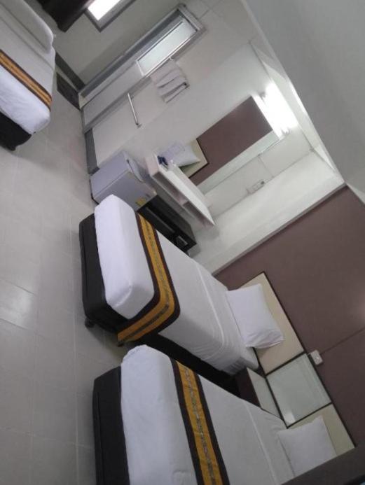 Basic Triple Room
