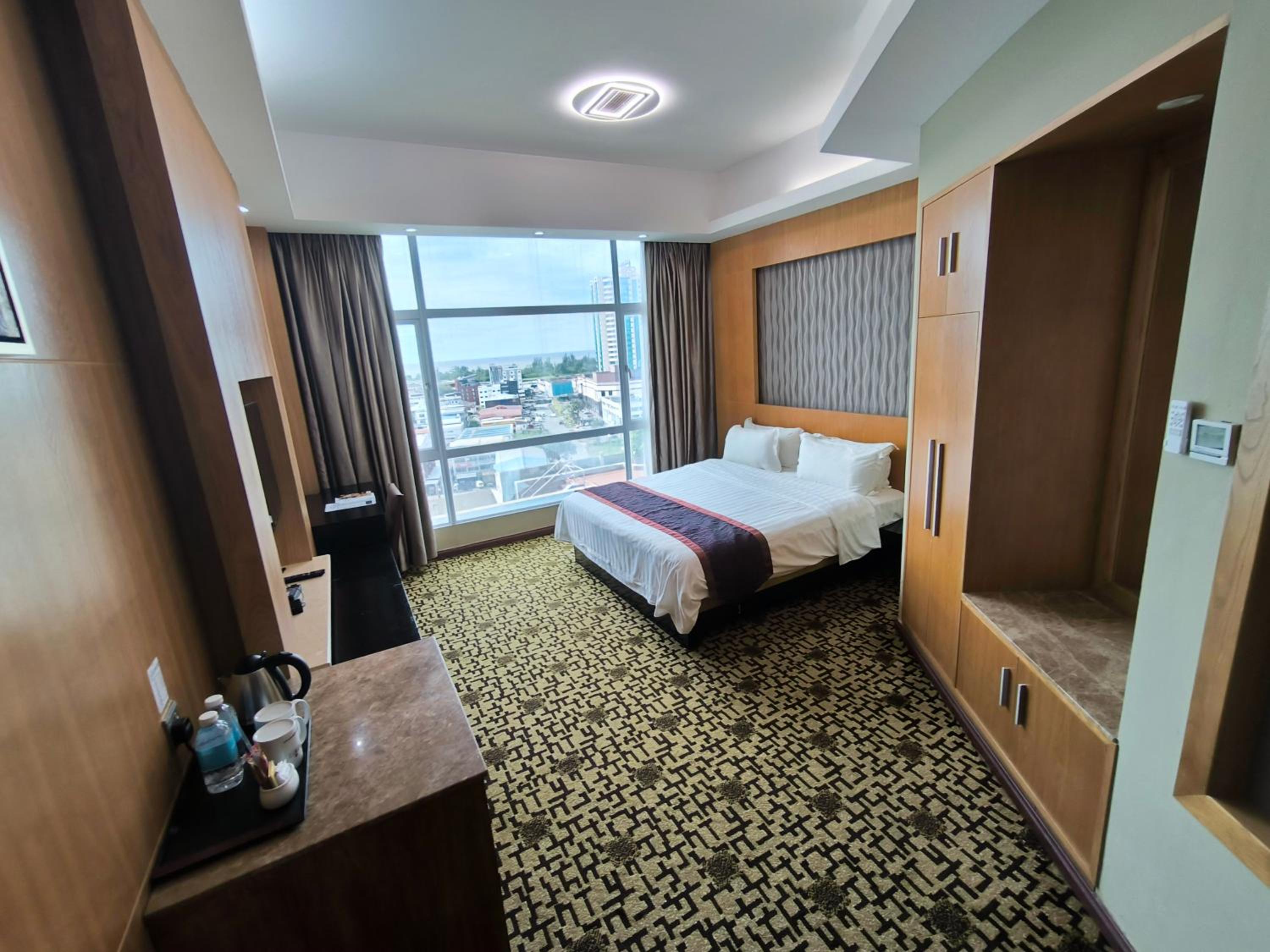 Standard King Room