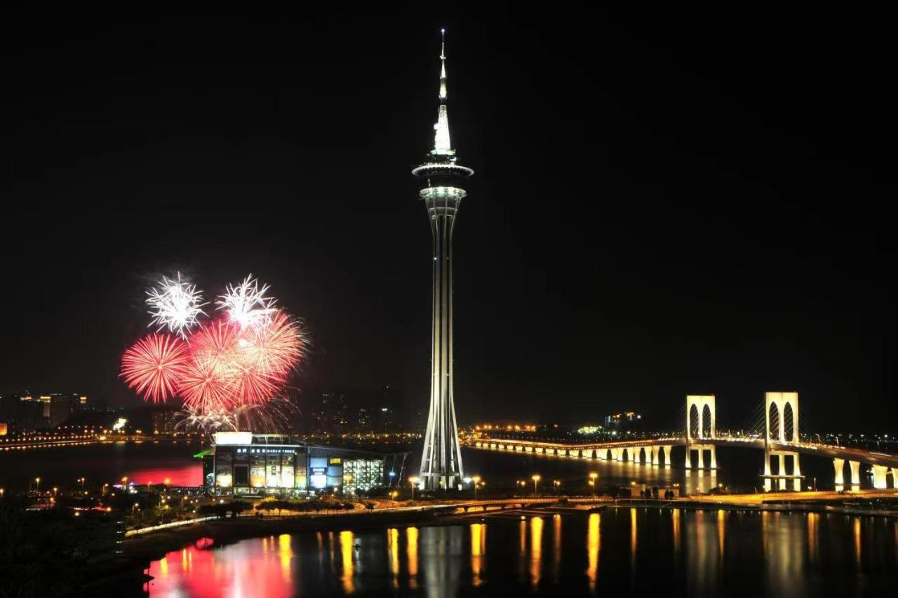 Habitat King Room with Macau Tower Tickets For 2 Adults