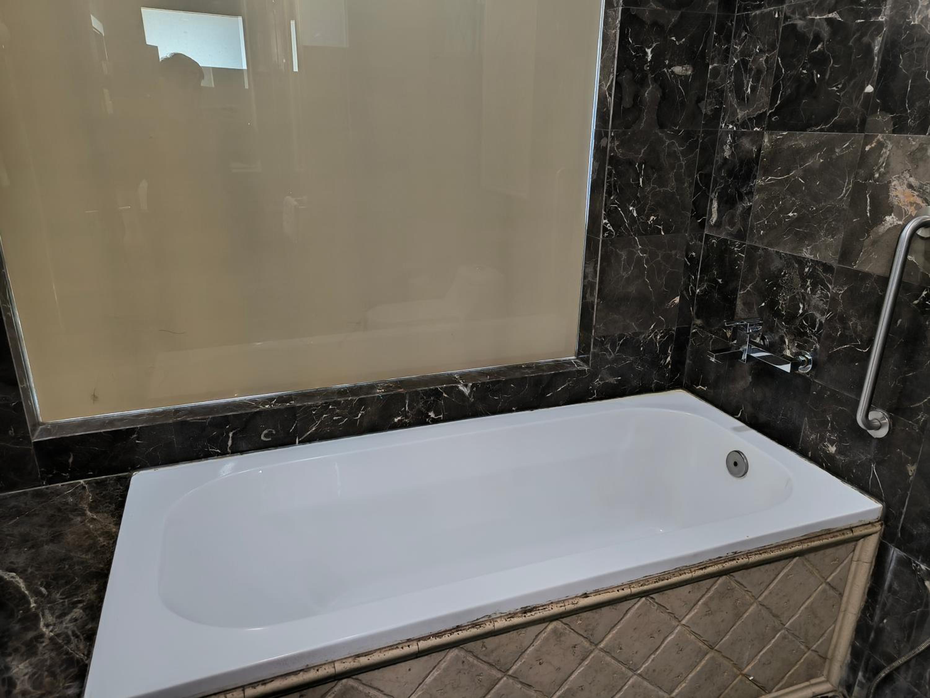 Premium Superior Twin Room photo 3