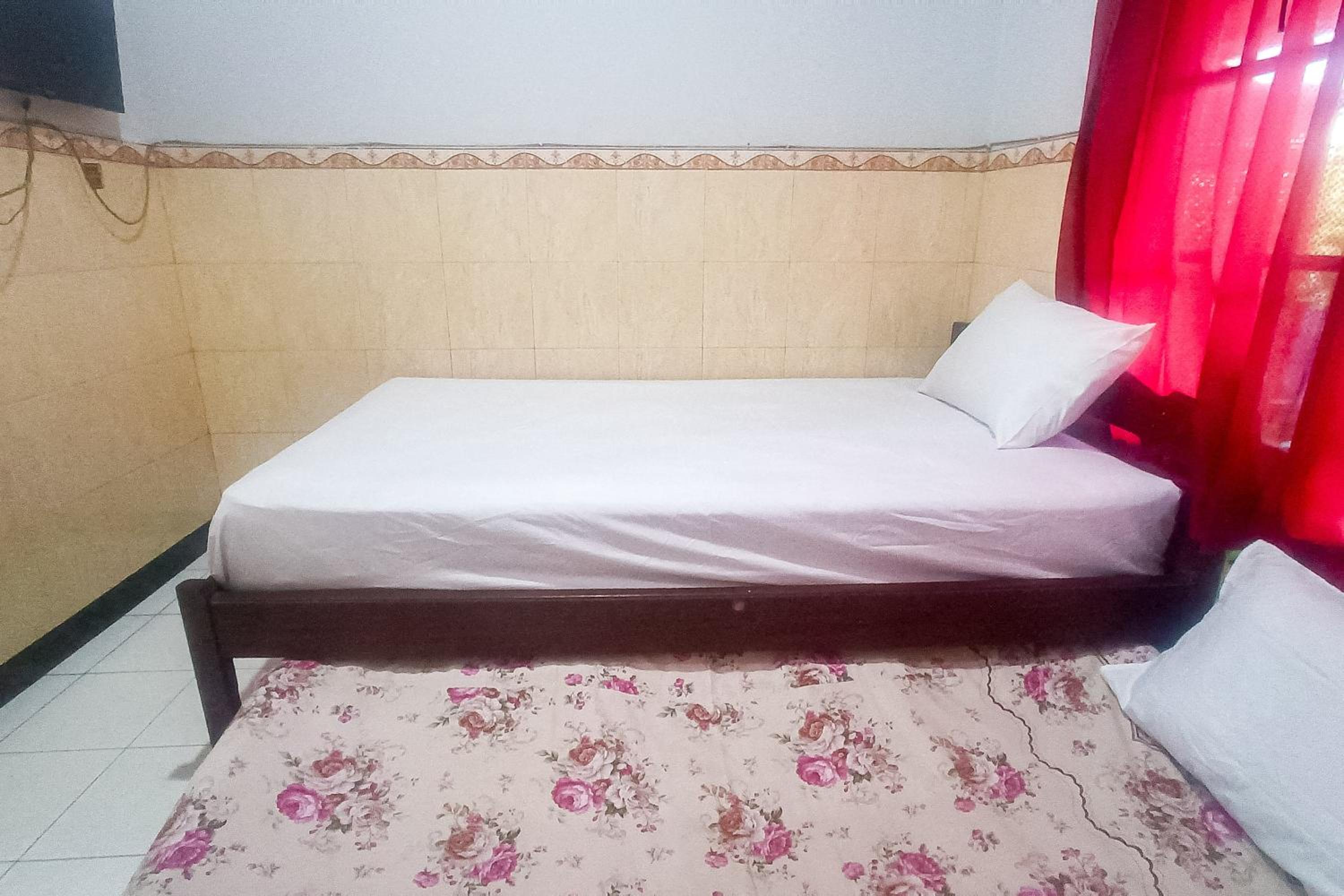 Standard Twin Room photo 3