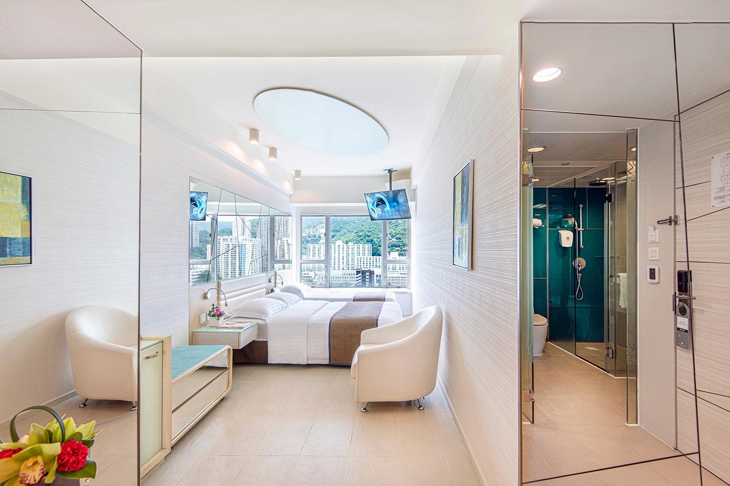 Premier Queen Single Room