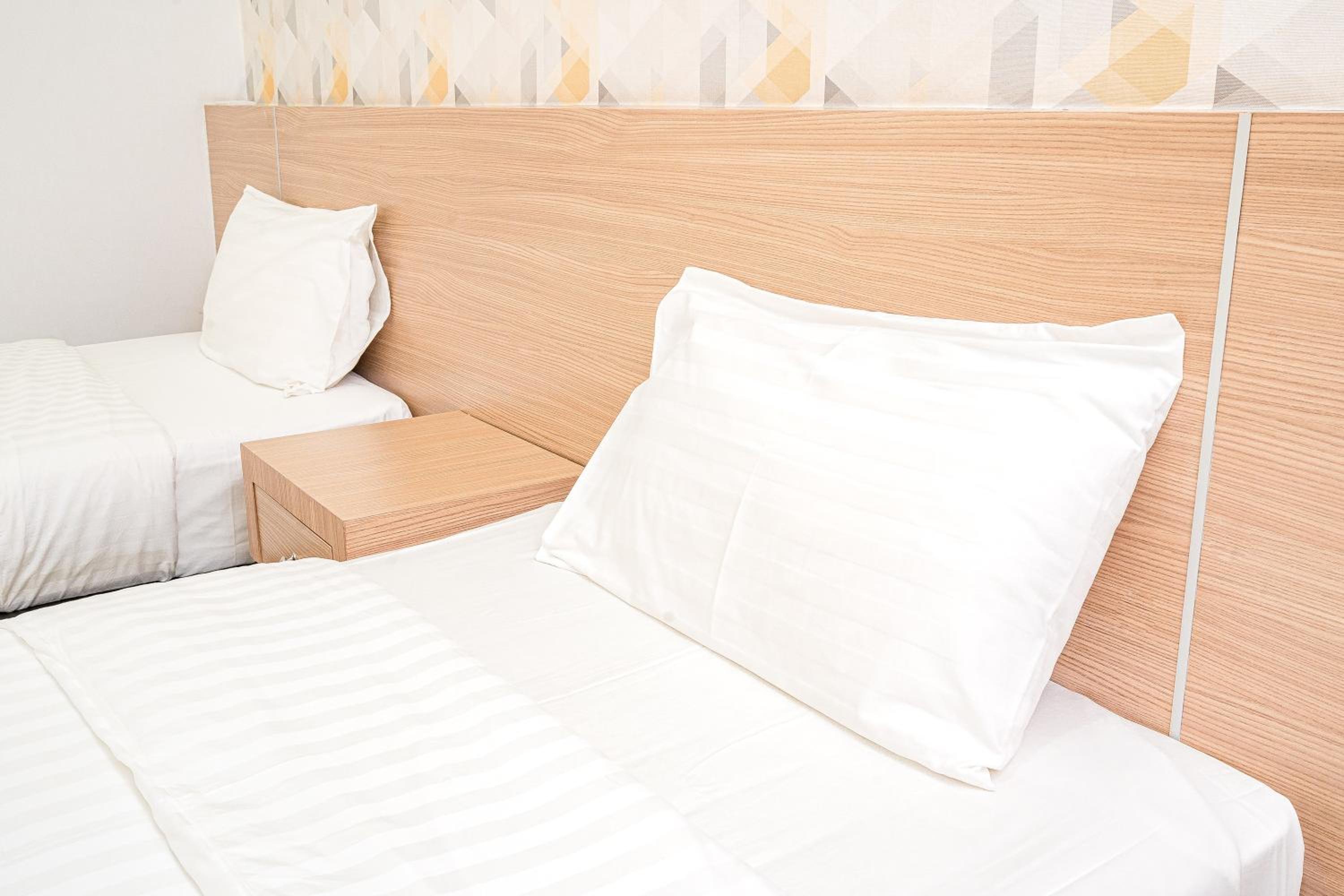 Standard Twin Room - Photo 5