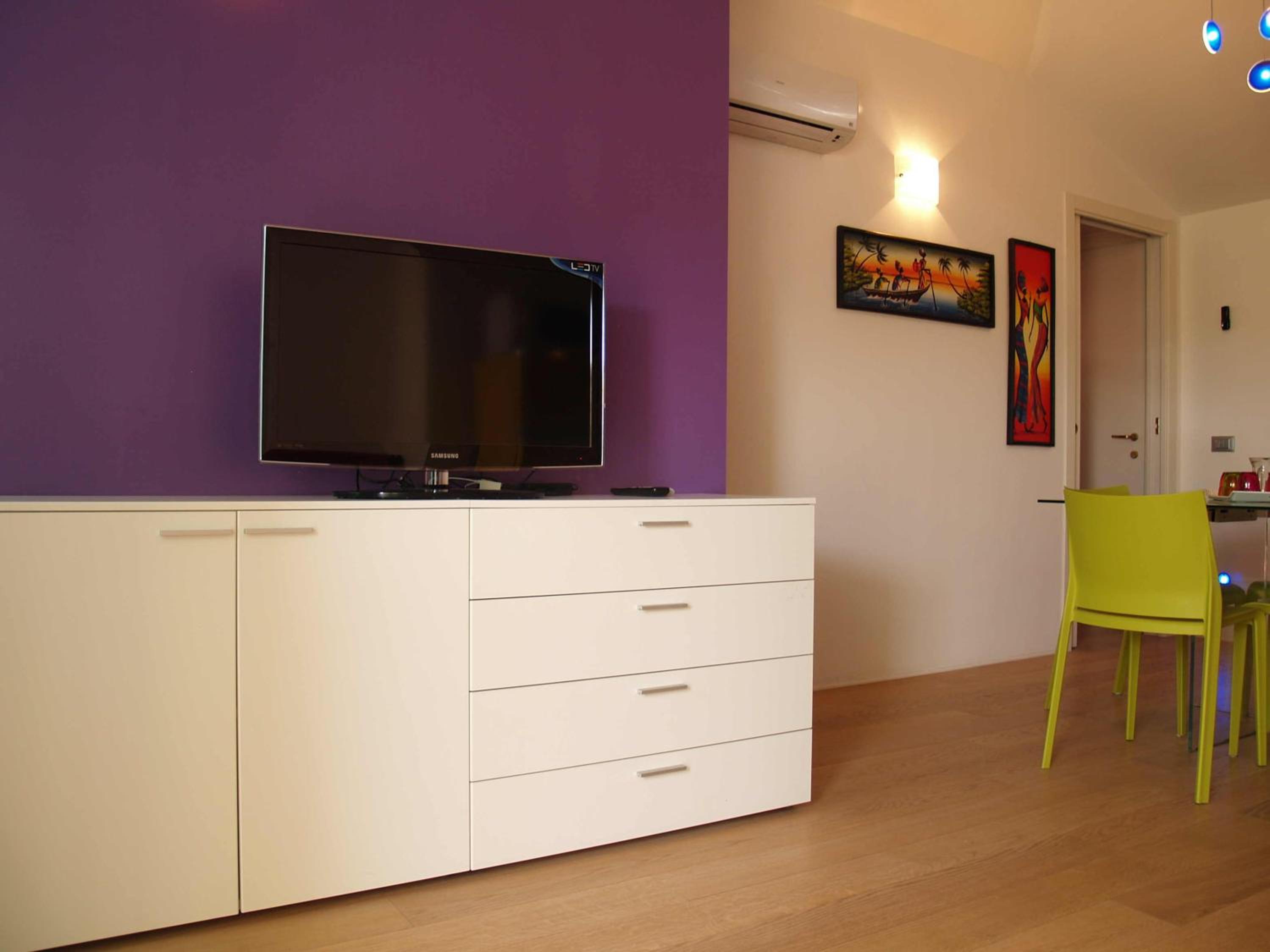 One-Bedroom Apartment - Penthouse  photo 1