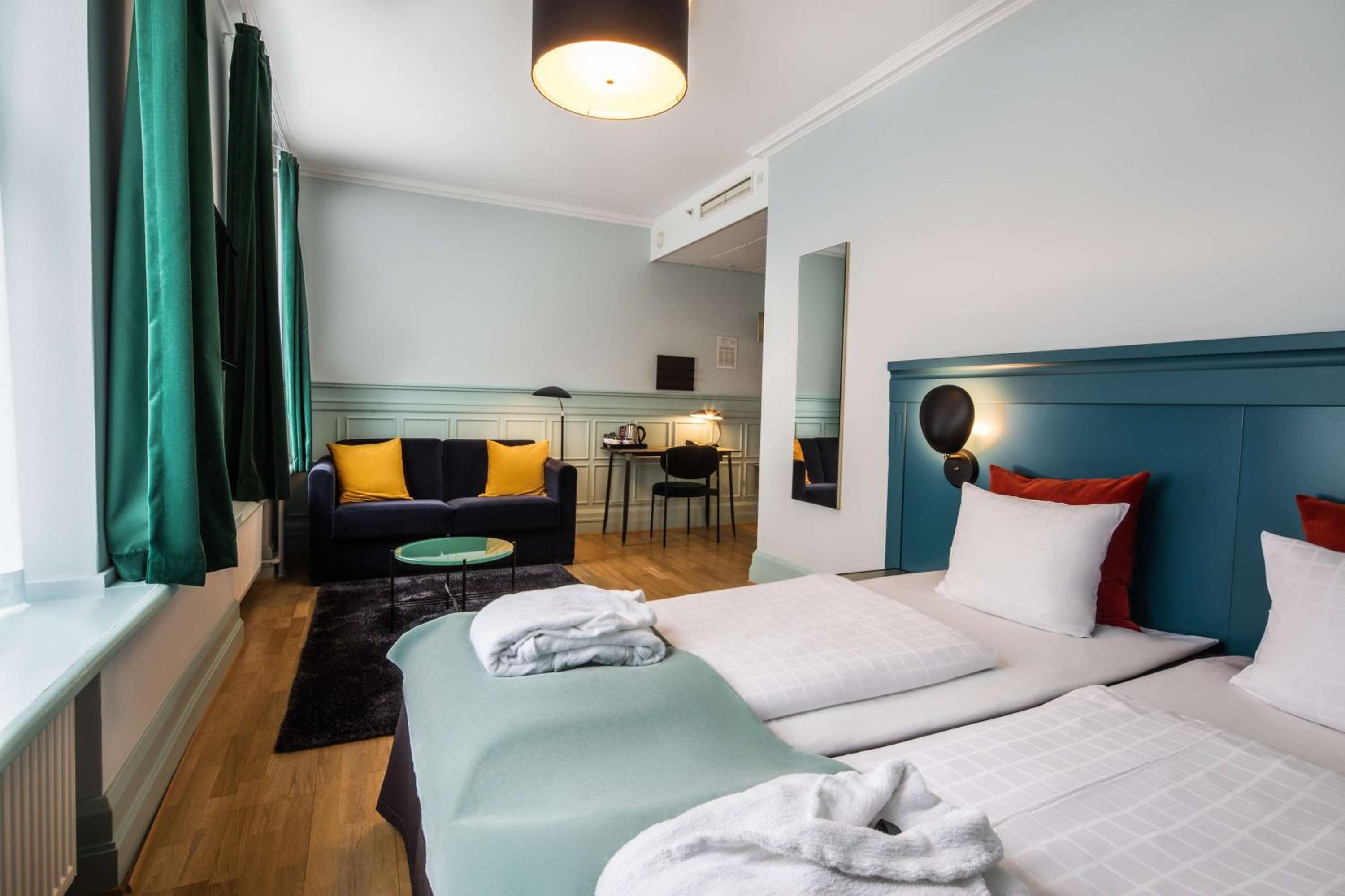 Superior Double Room - Photo 2