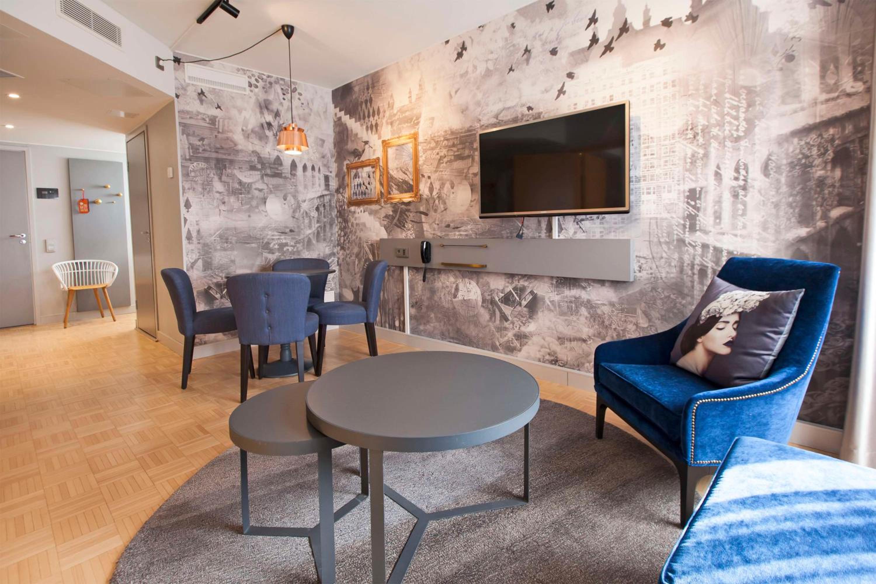 Junior Suite - Photo 5