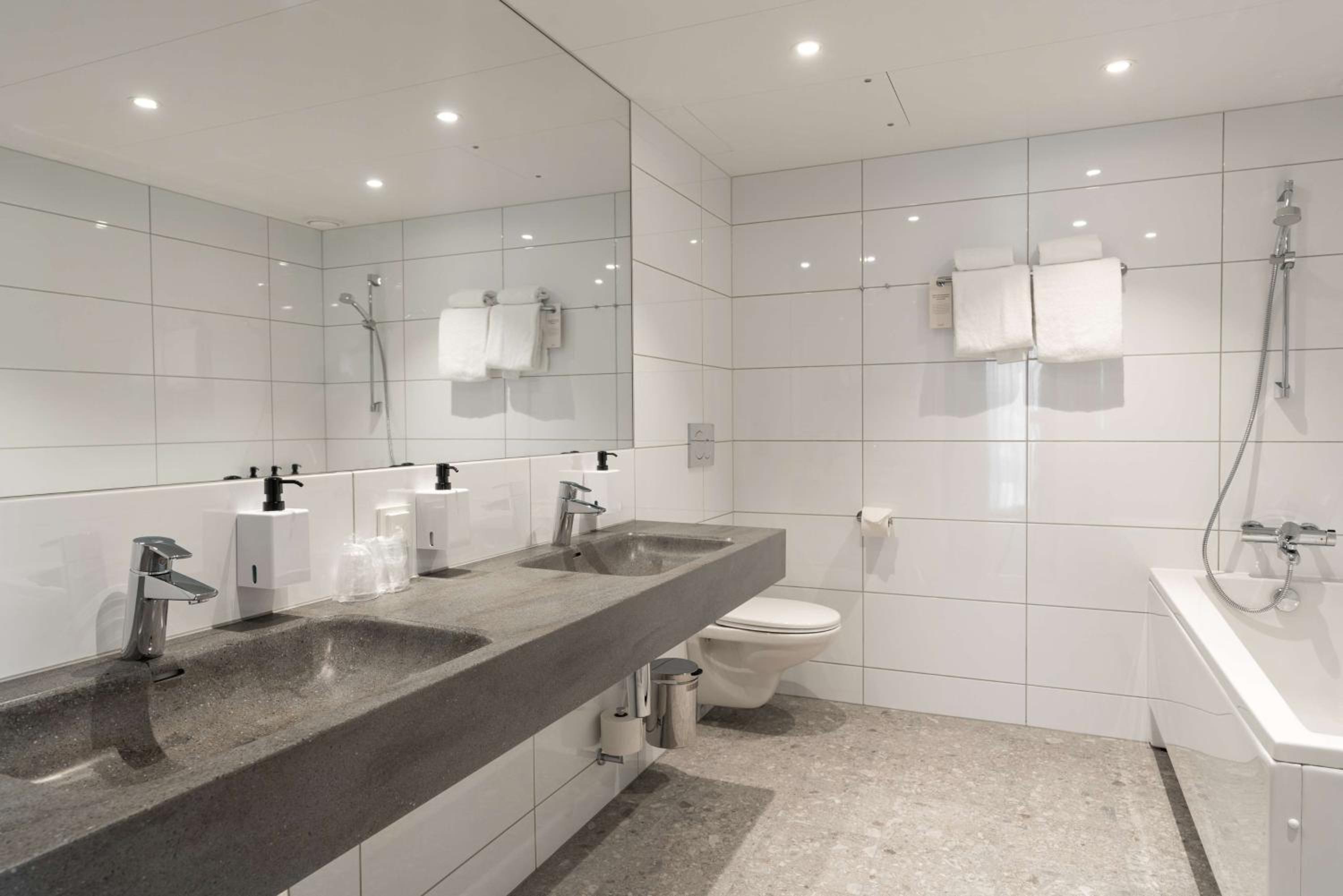 Junior Suite - Photo 6