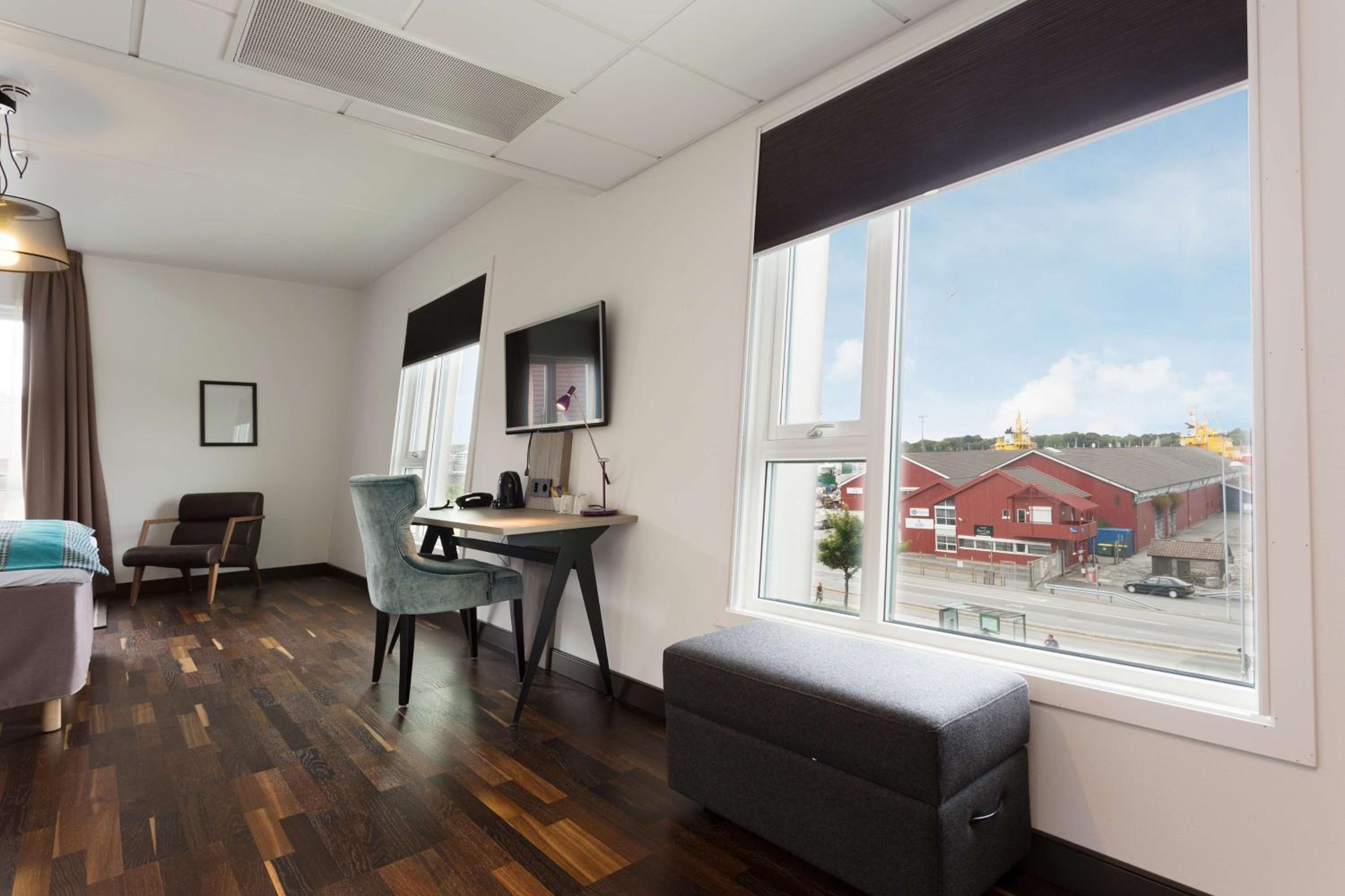 Superior Twin Room - Photo 3