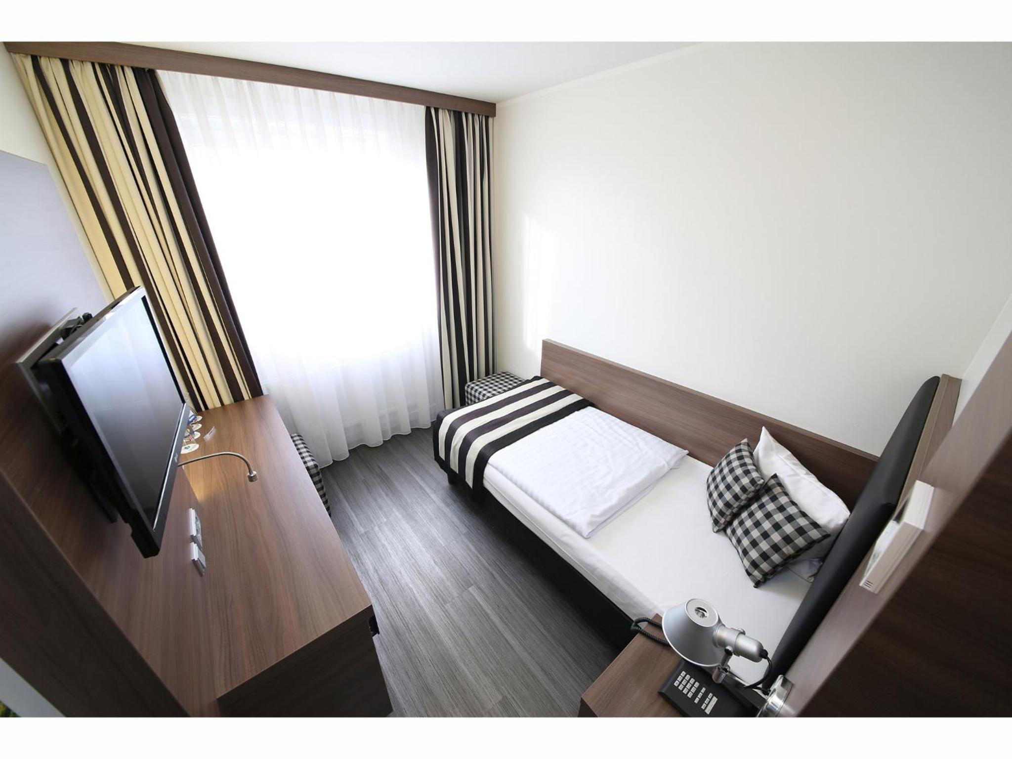 Small Economy Single Room