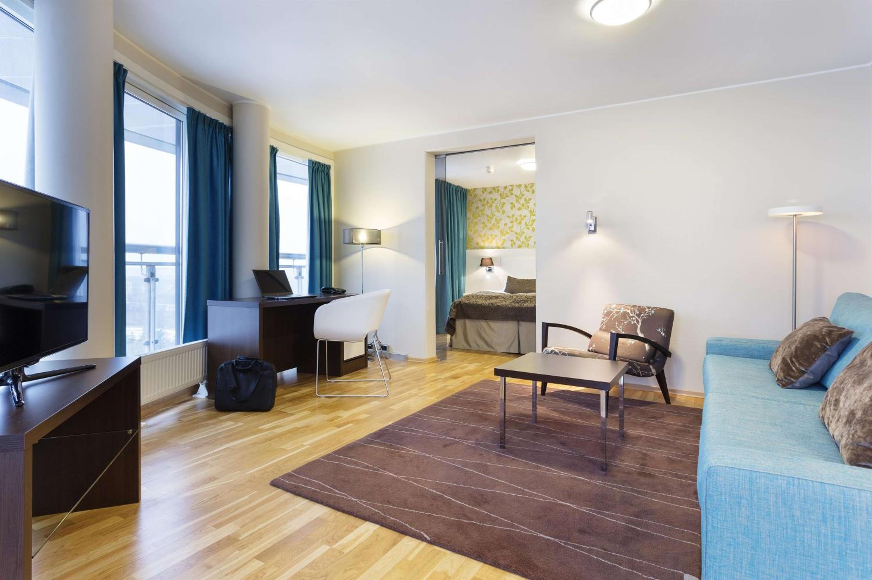 Presidential Suite thumbnail 6