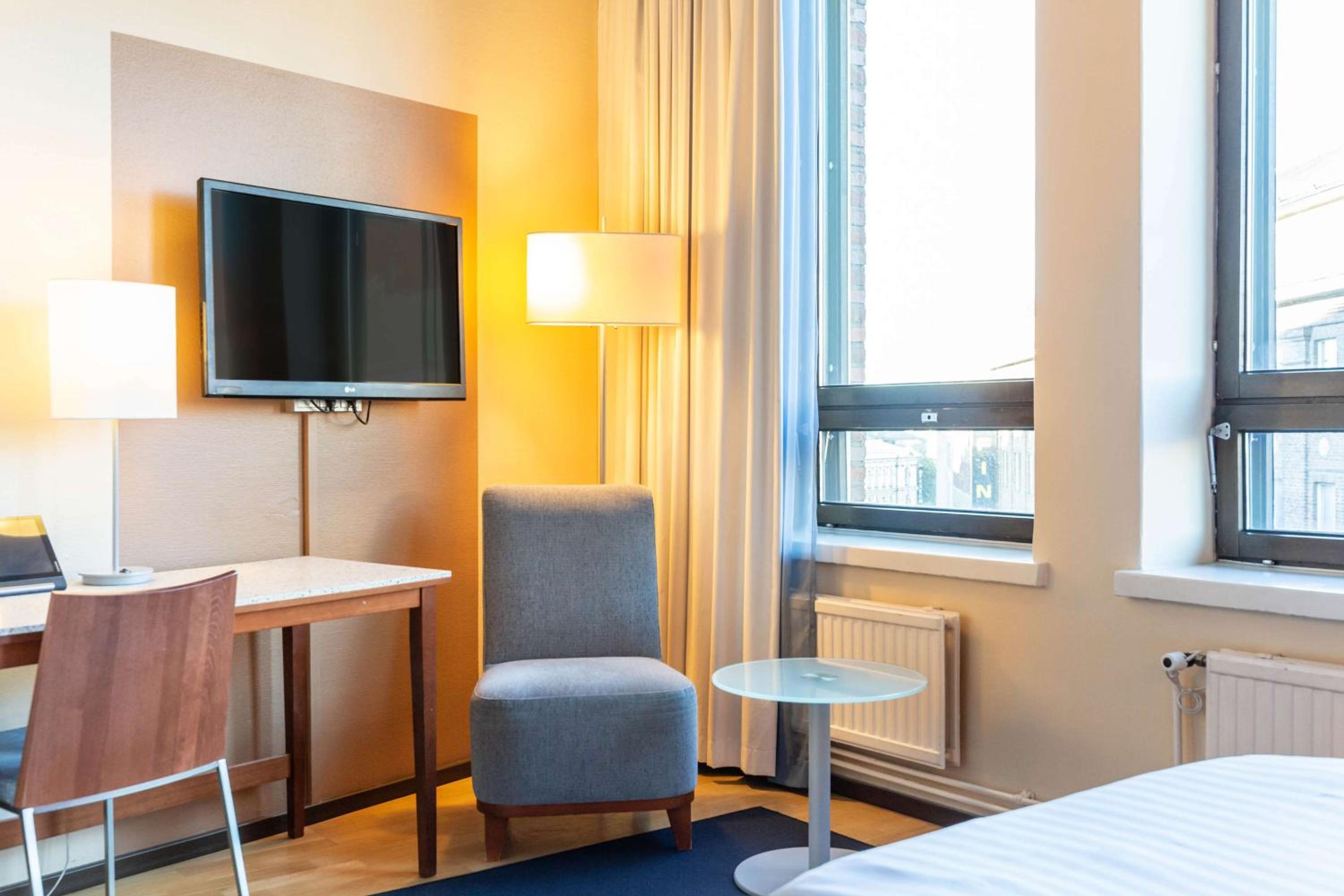 Superior Twin Room - Photo 2