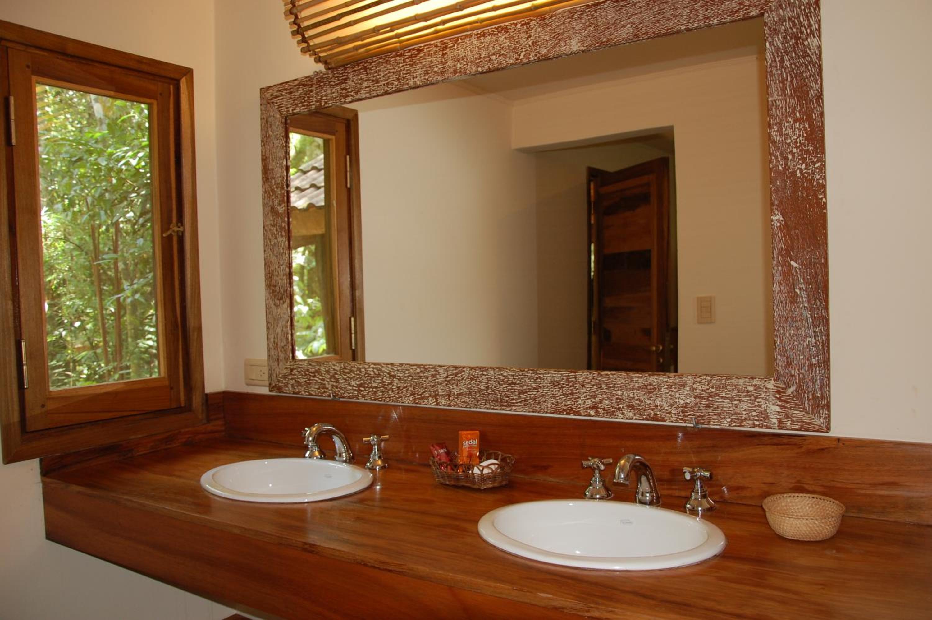 Basic Triple Room photo 2