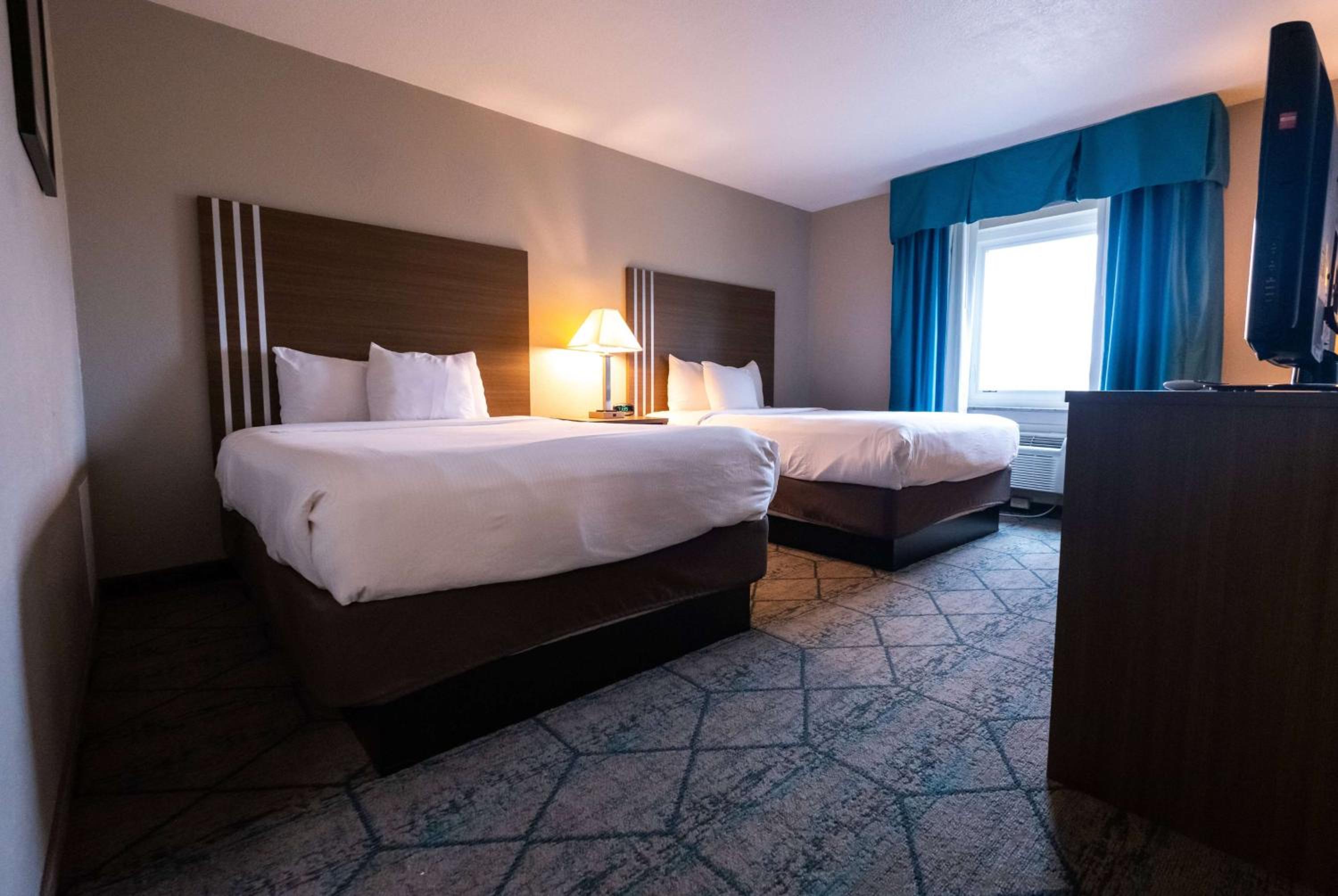 Double Room with Two Double Beds - Non-Smoking photo 1