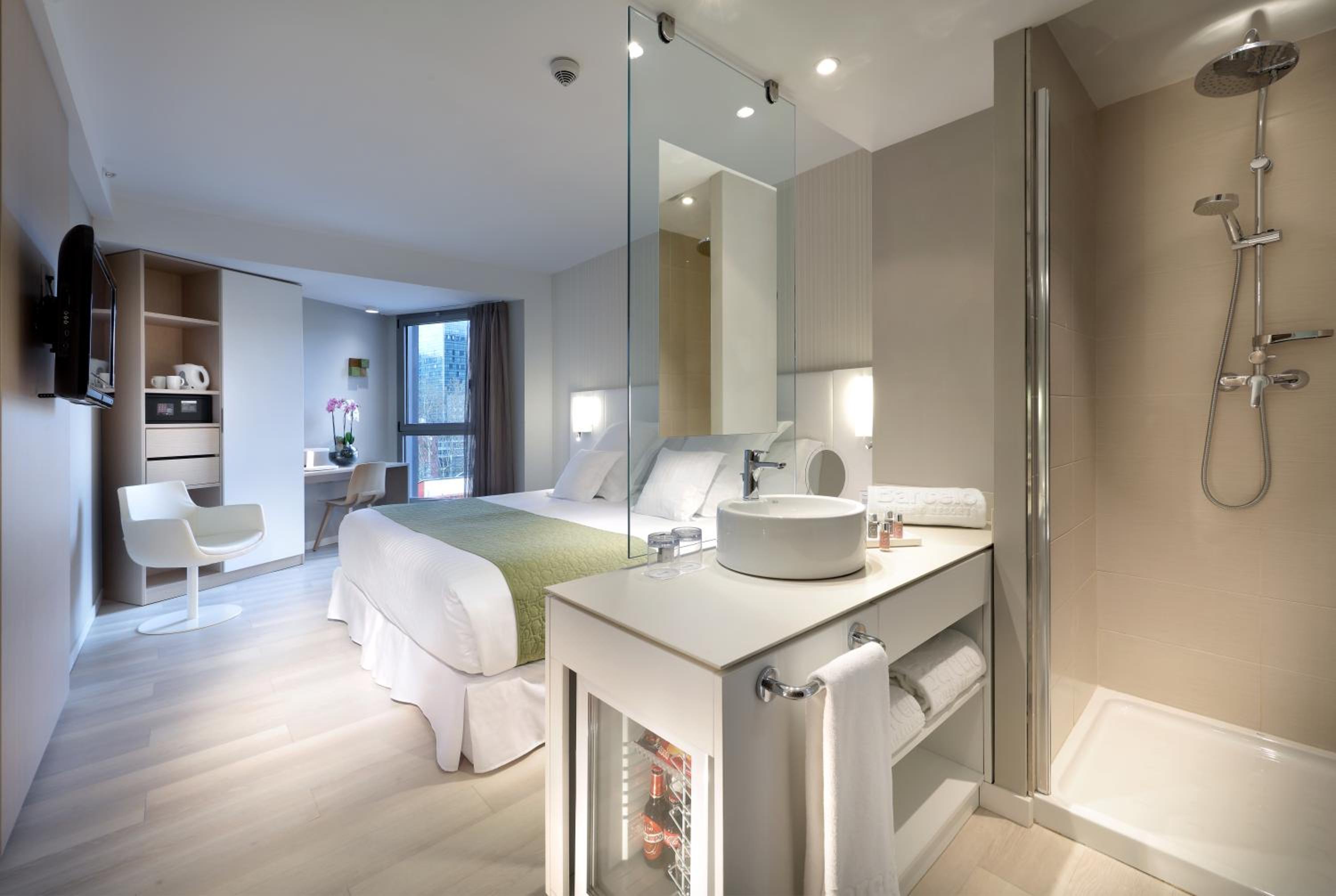 Superior Double Room - Photo 3