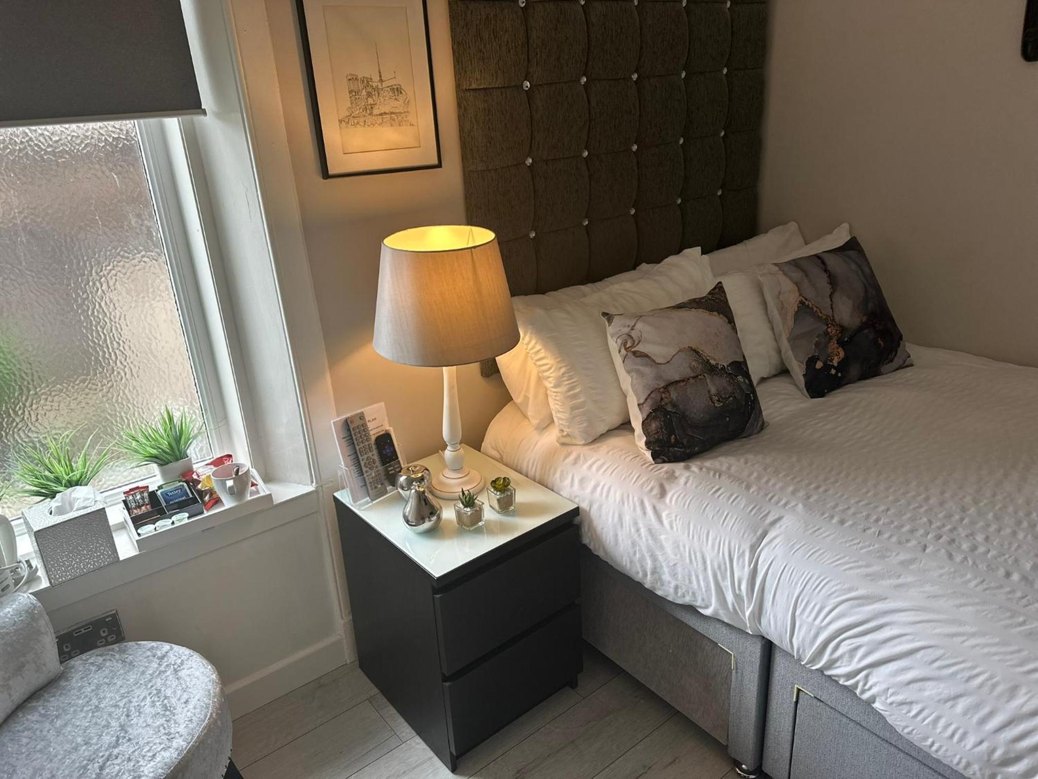 Small Double Room photo 3