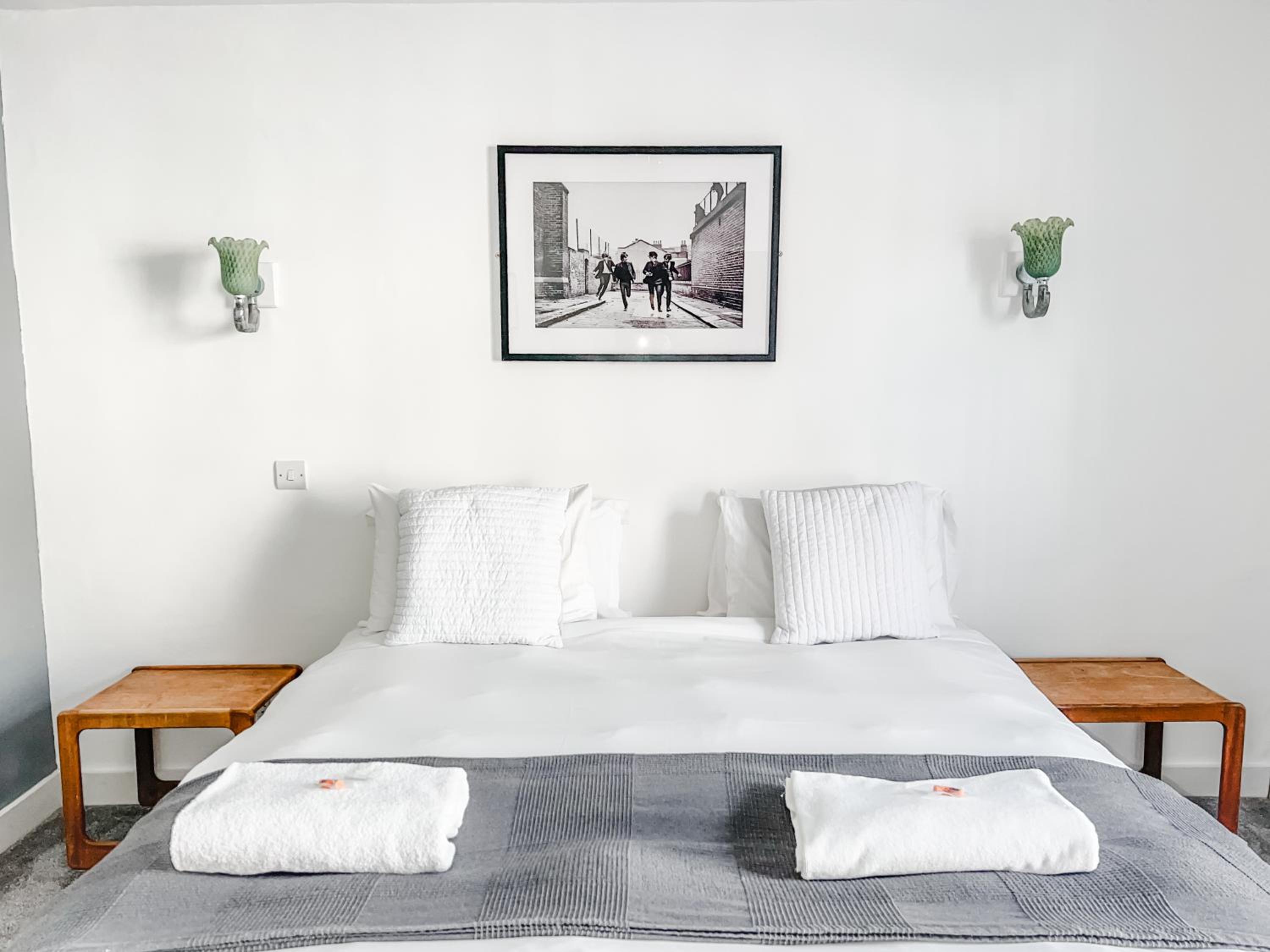 Superior King Suite - Photo 2