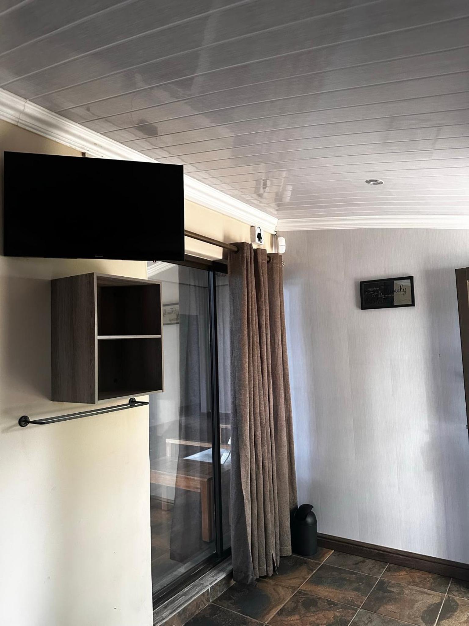 Comfort Double Room - Photo 10