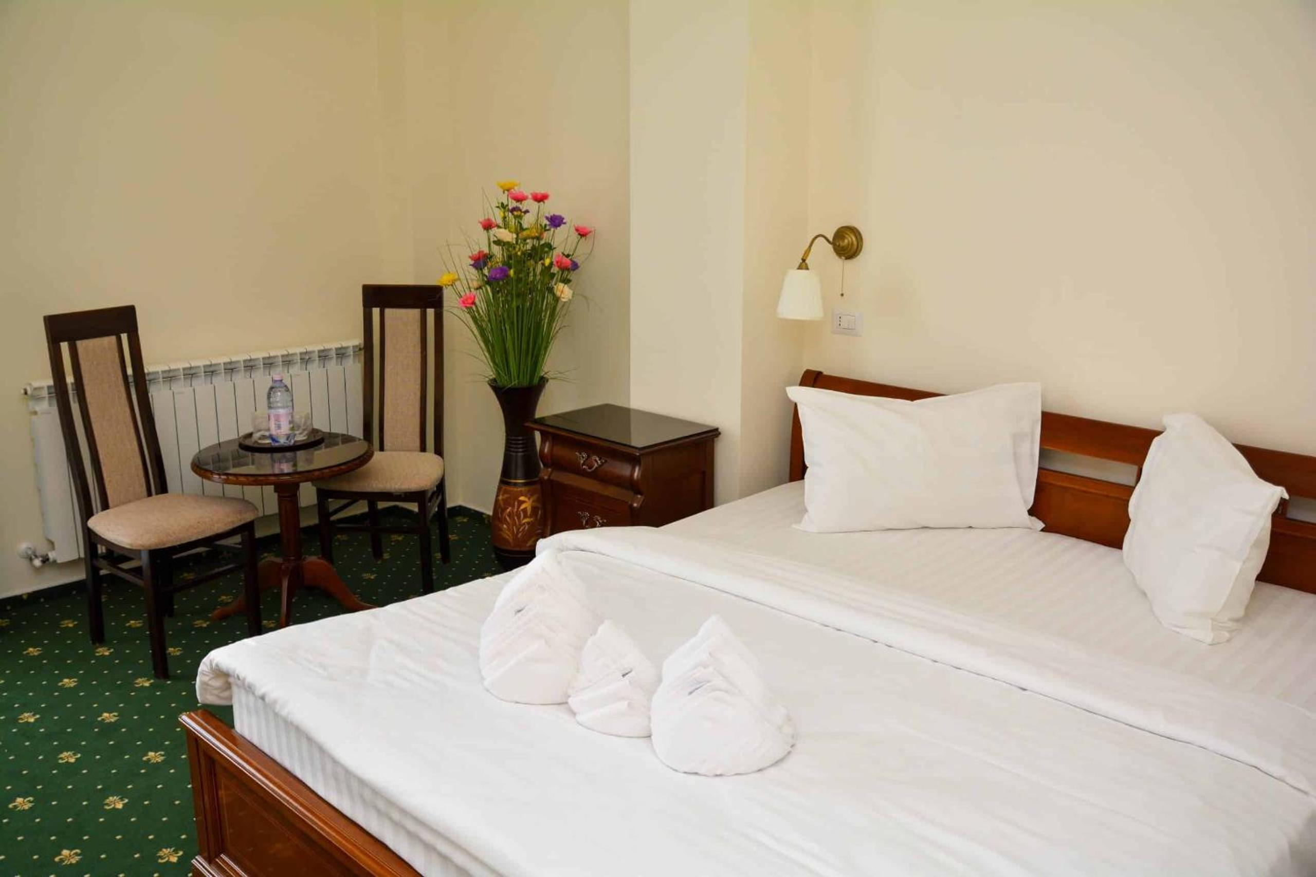 Deluxe Double Room - Photo 3