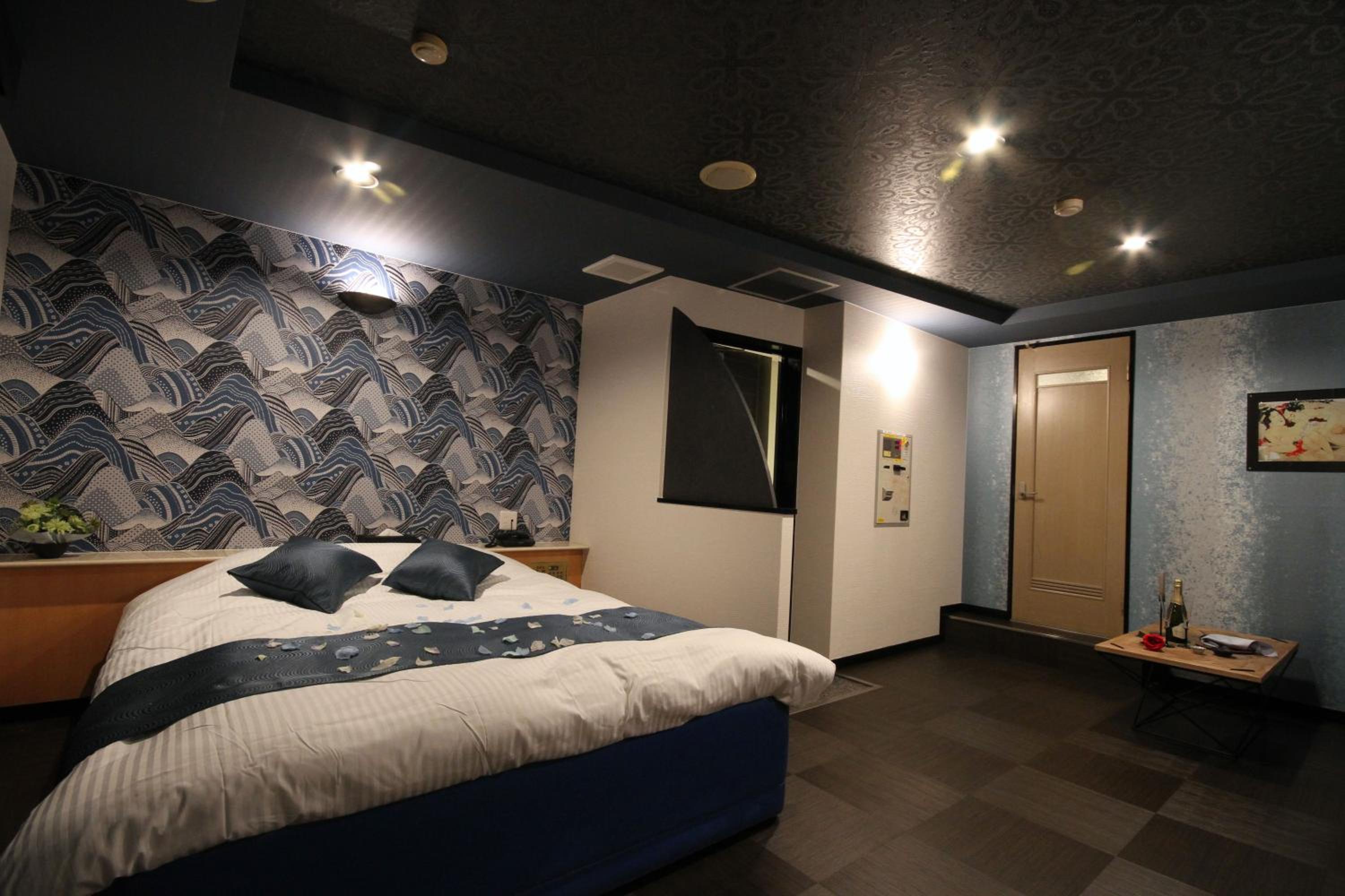 Deluxe Suite - Photo 1