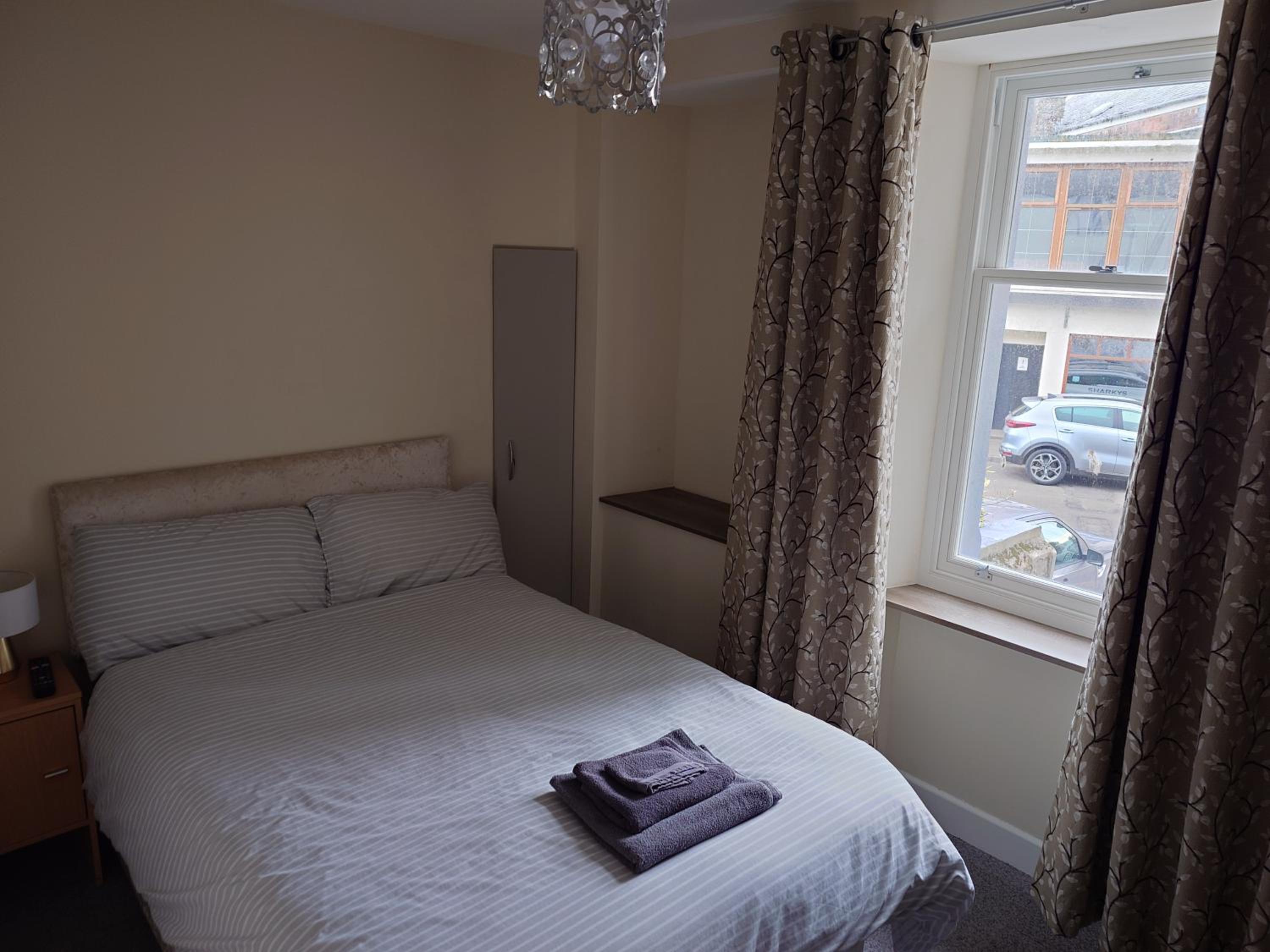 Double Room with Shared Bathroom photo 3