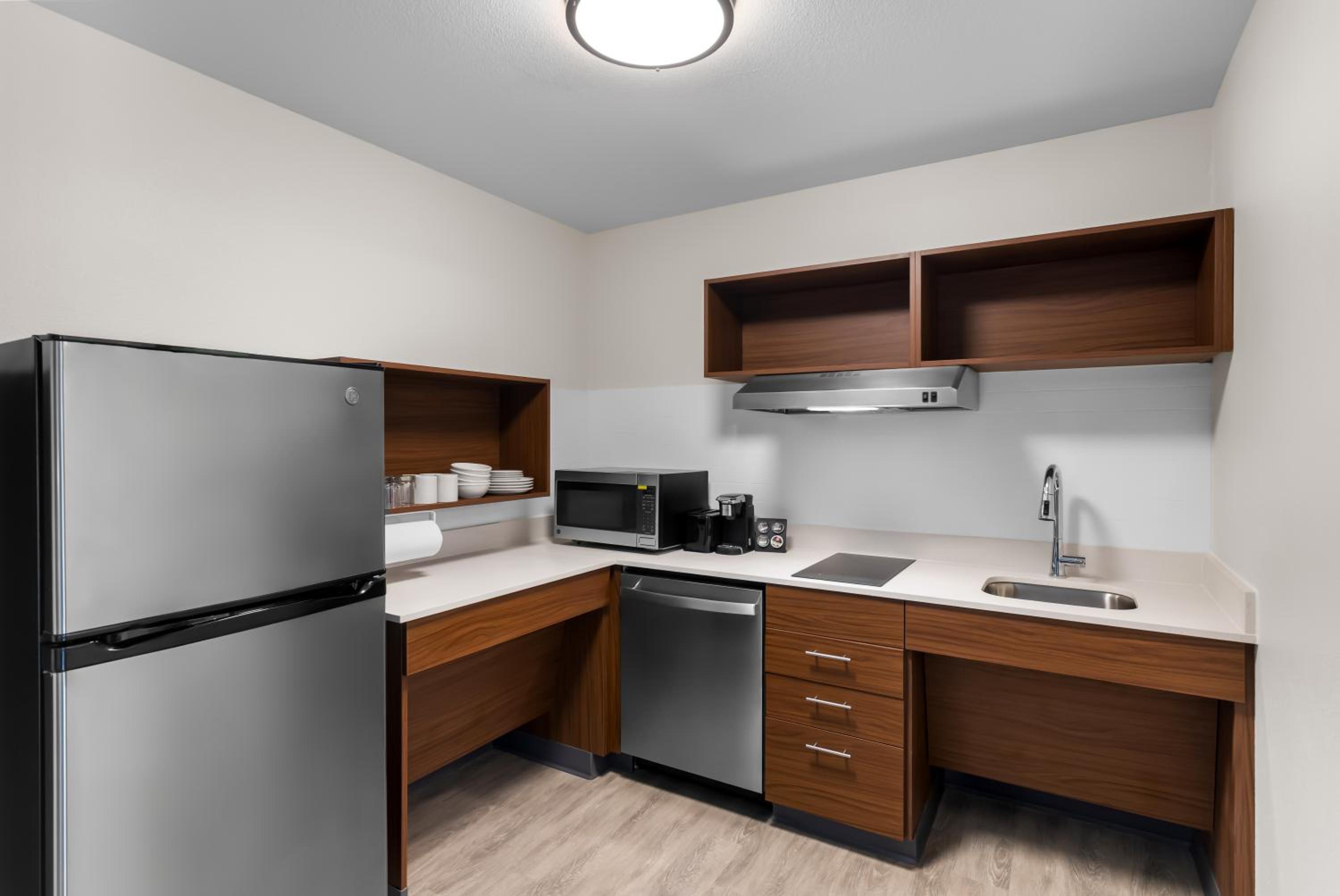 King Suite/Disability Access - Non Smoking