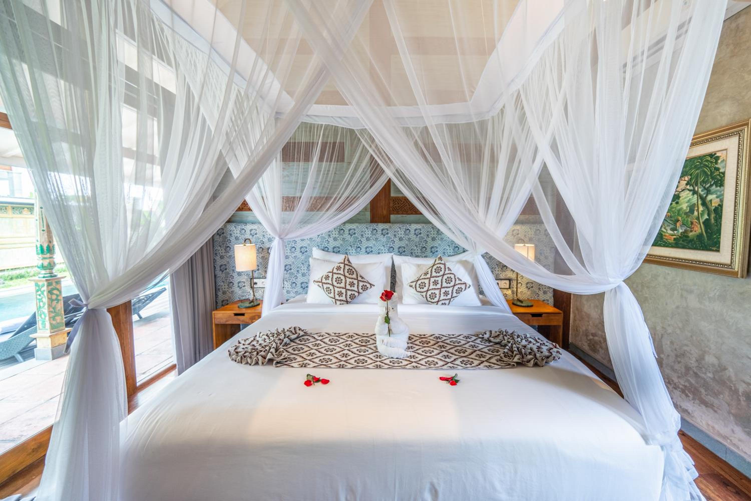Two Bedroom Luxury Pool Villa - Photo 4