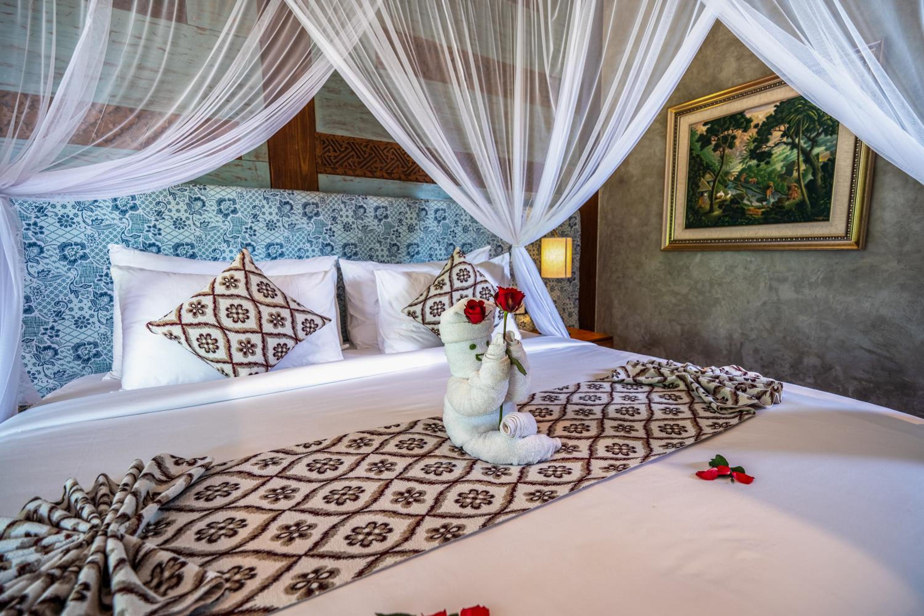 Two Bedroom Luxury Pool Villa - Photo 18
